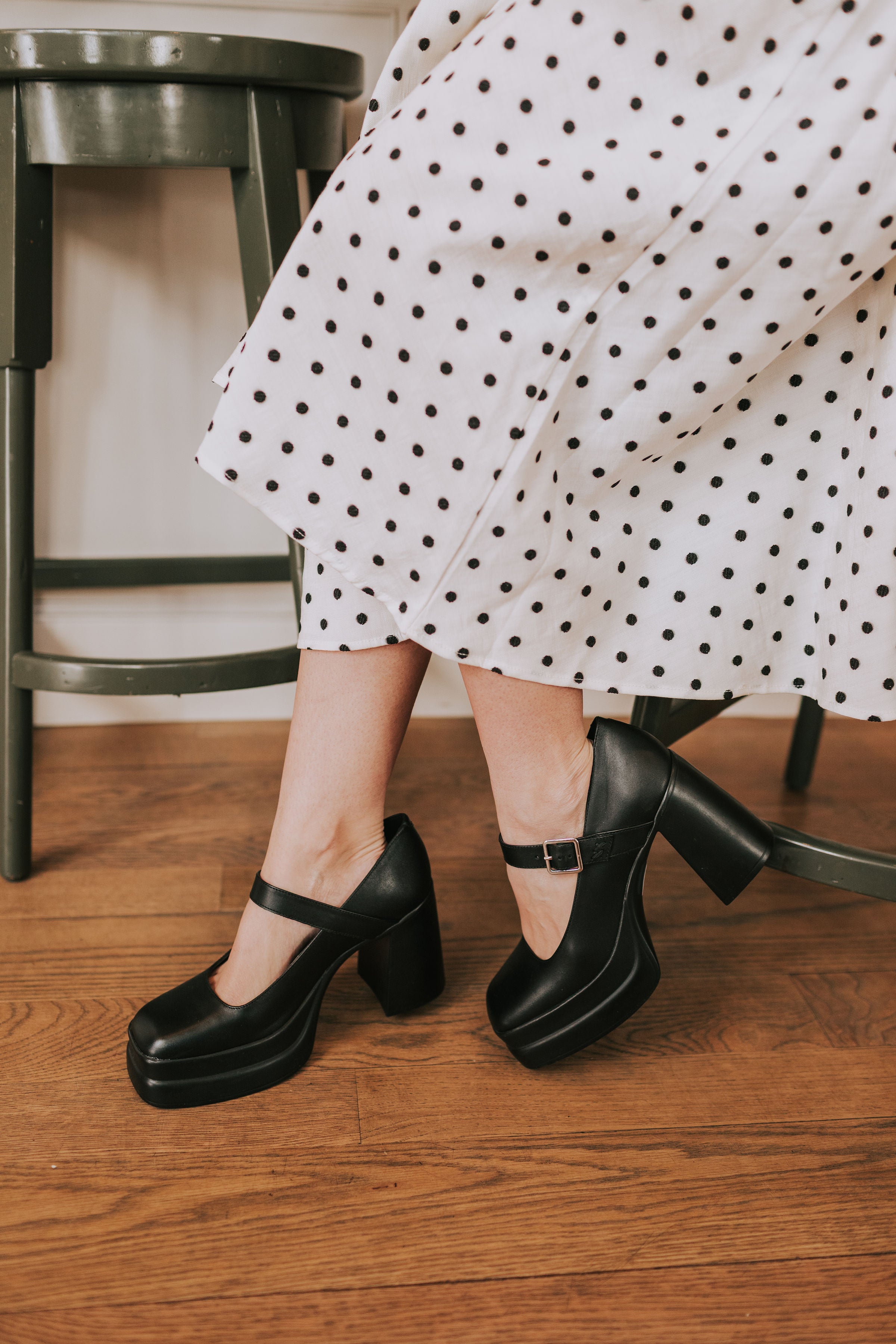 FREE PEOPLE - Marais Mary Janes