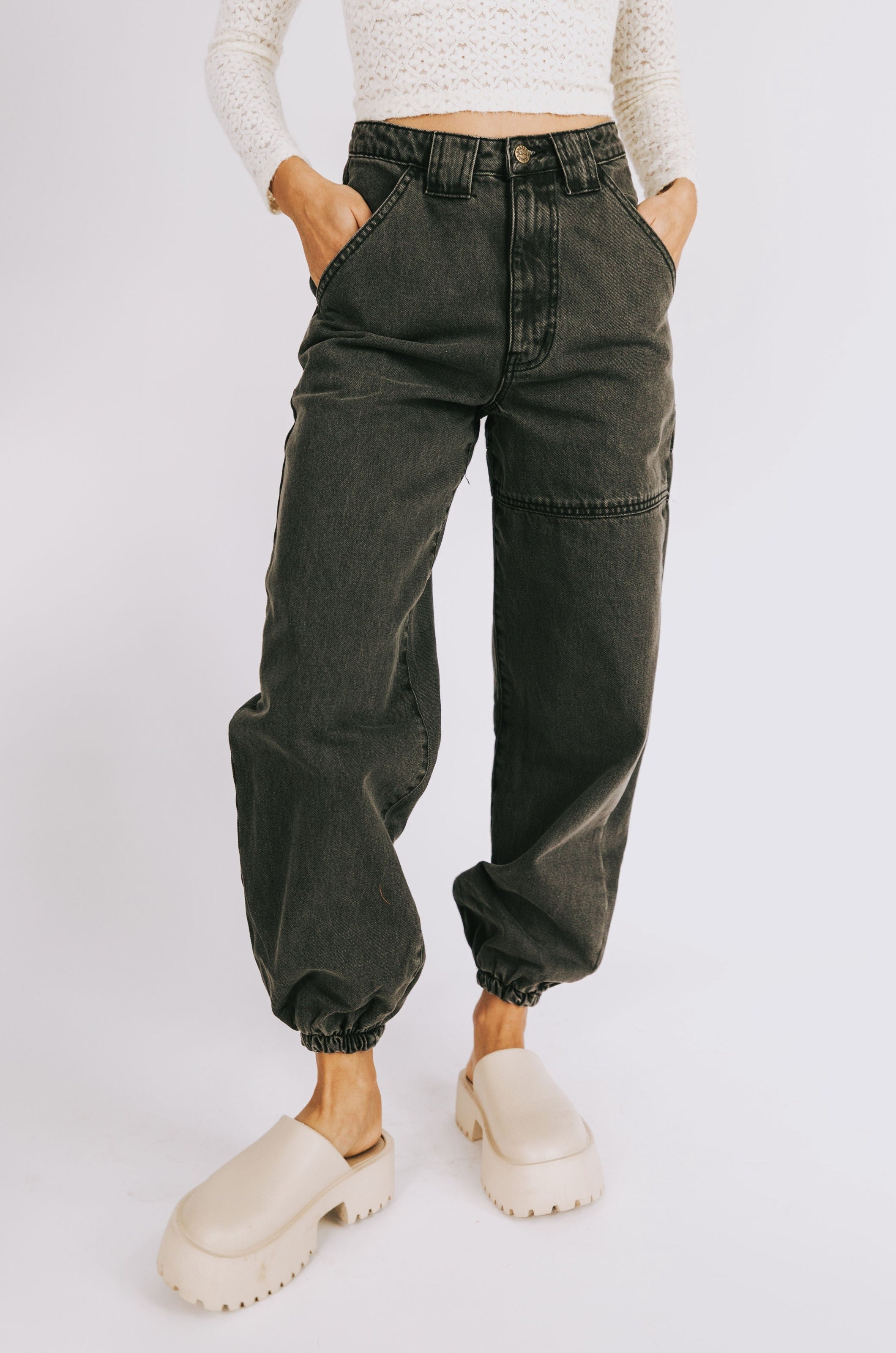 World Of Possibilities Jeans