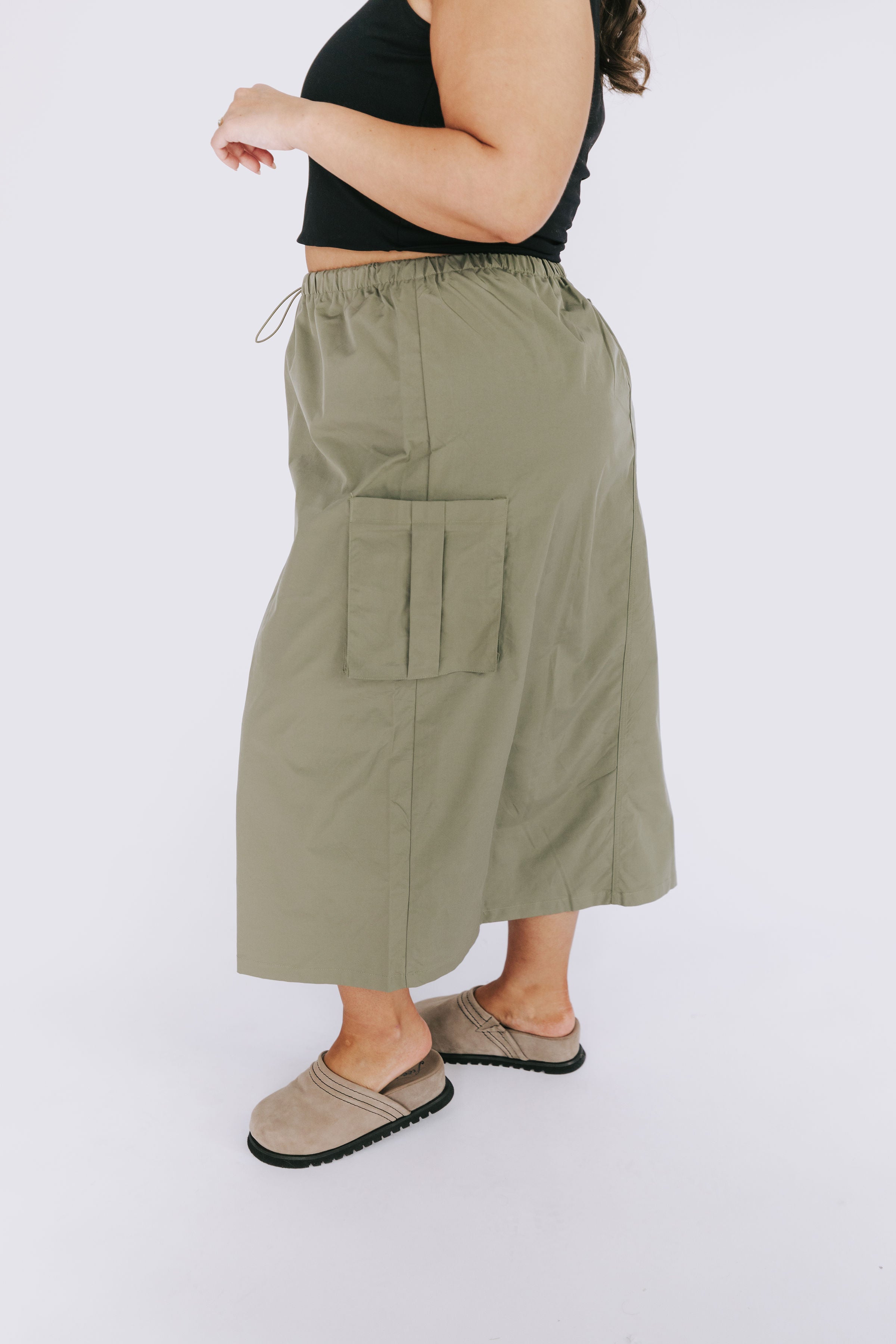 PLUS SIZE - Something to Remember Skirt