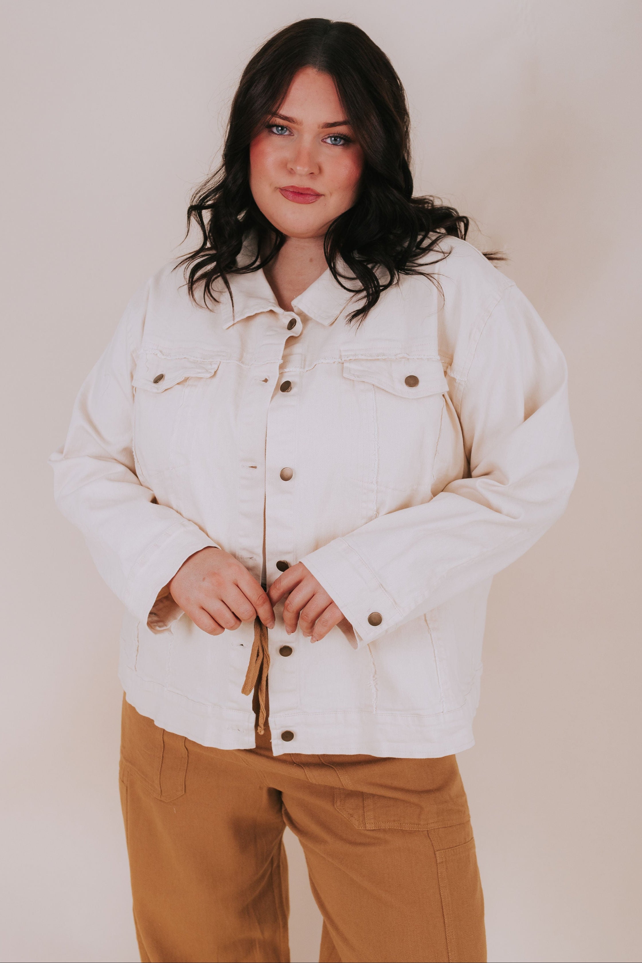 PLUS SIZE - Short Stay Jacket