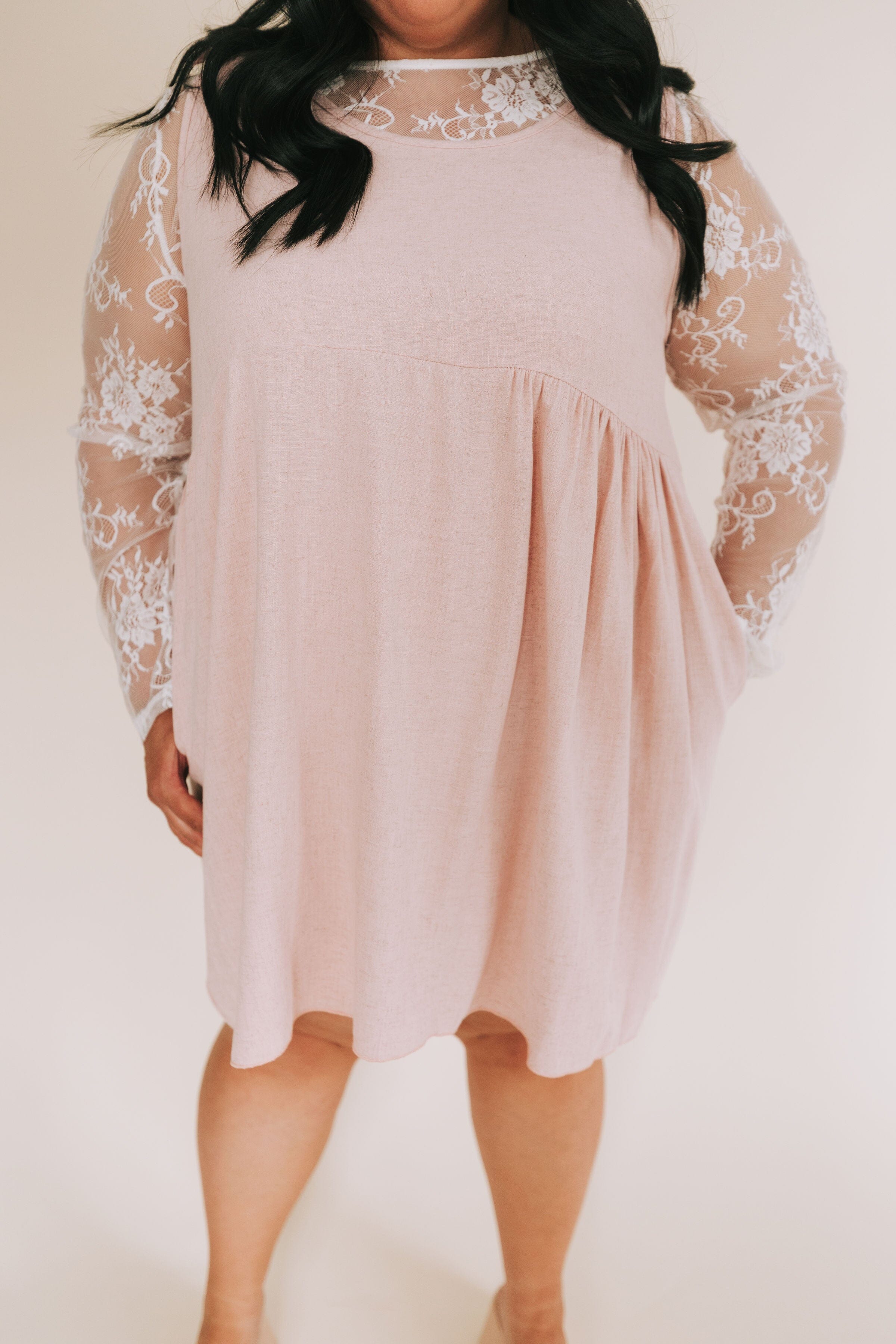 PLUS SIZE - On My Way Dress