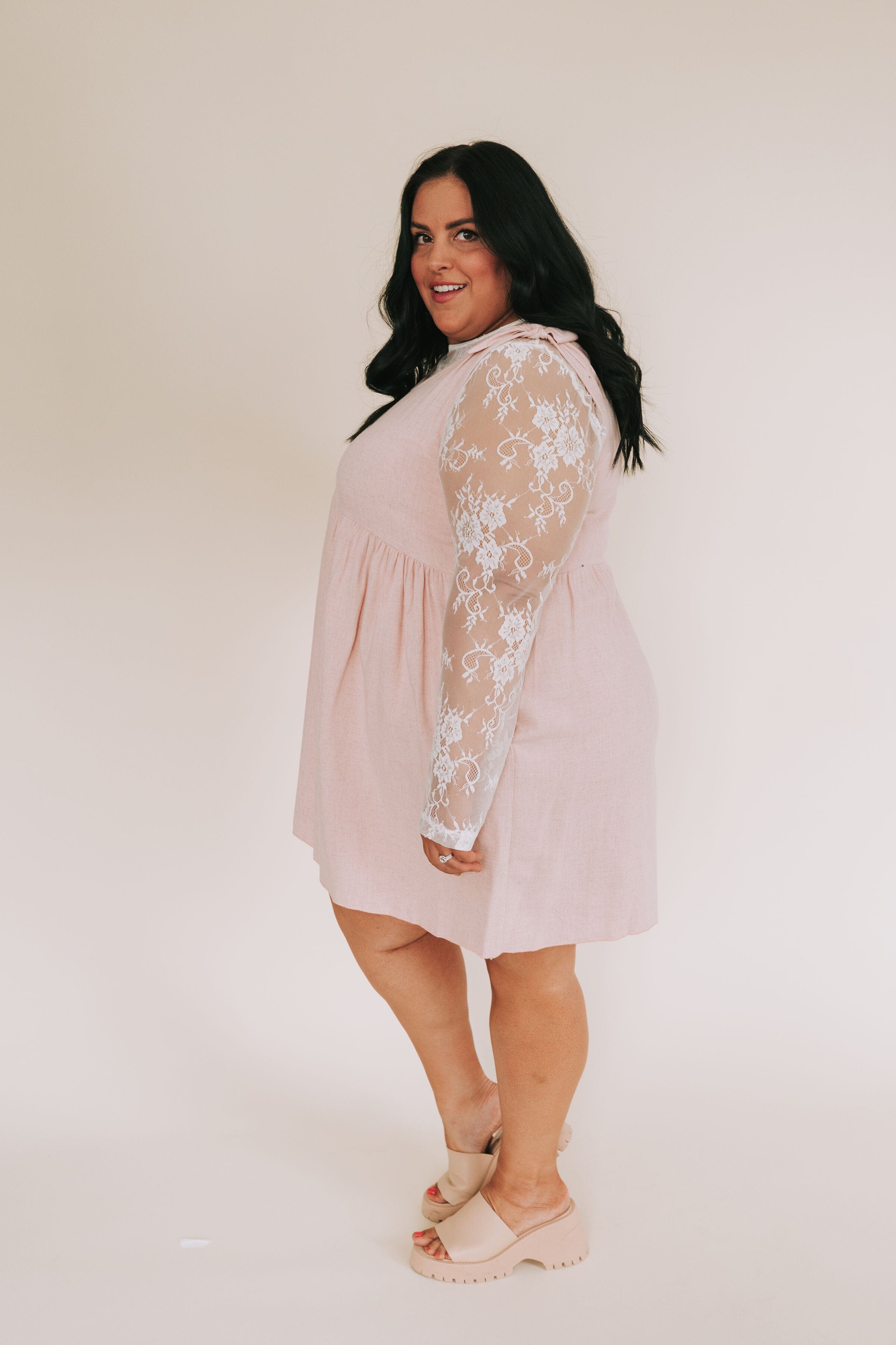 PLUS SIZE - On My Way Dress