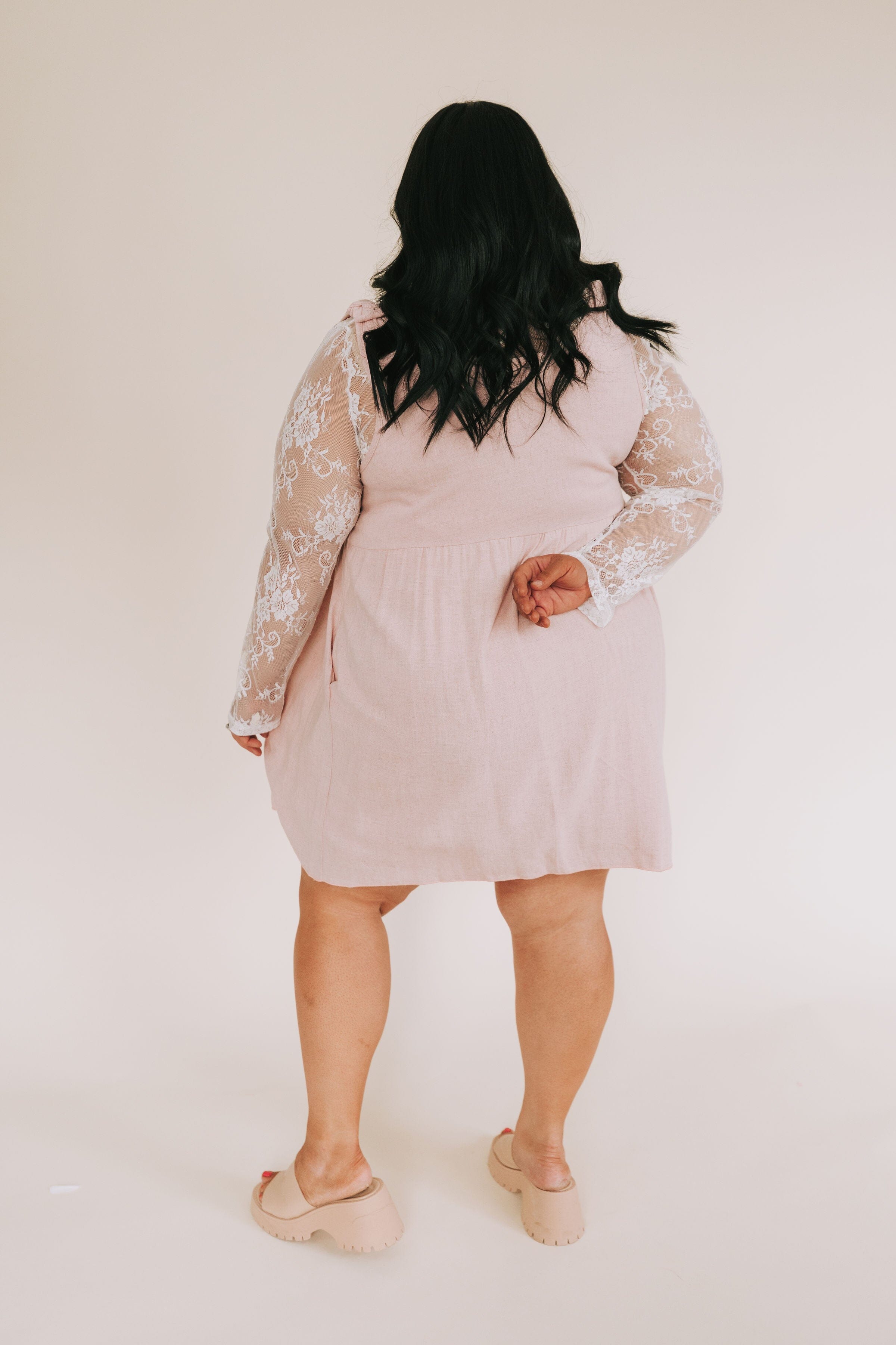 PLUS SIZE - On My Way Dress