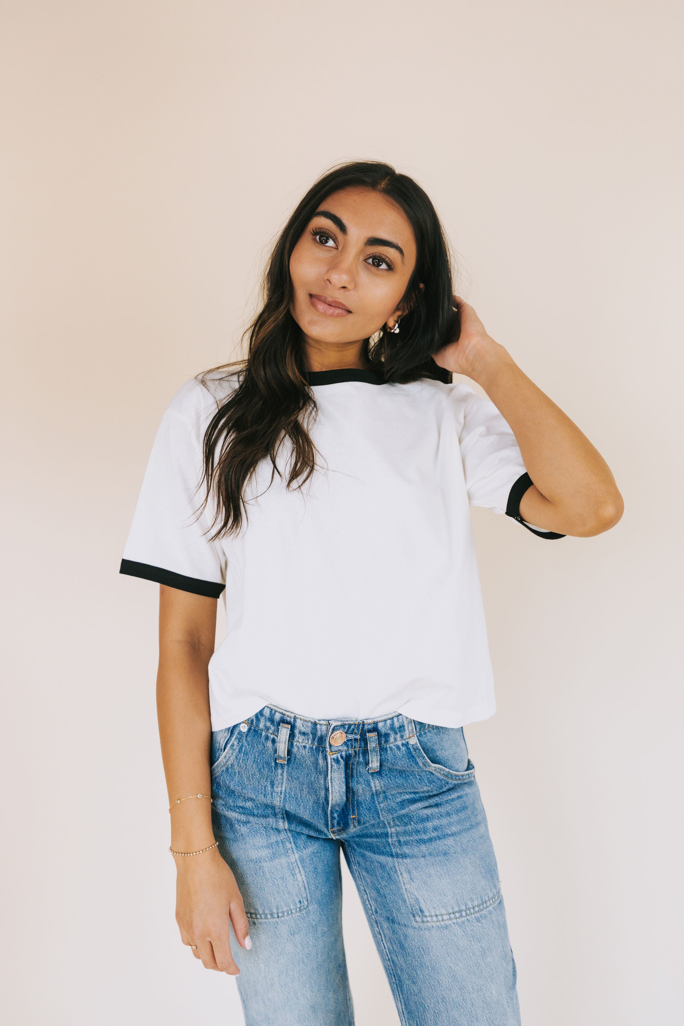 Stay True Tee