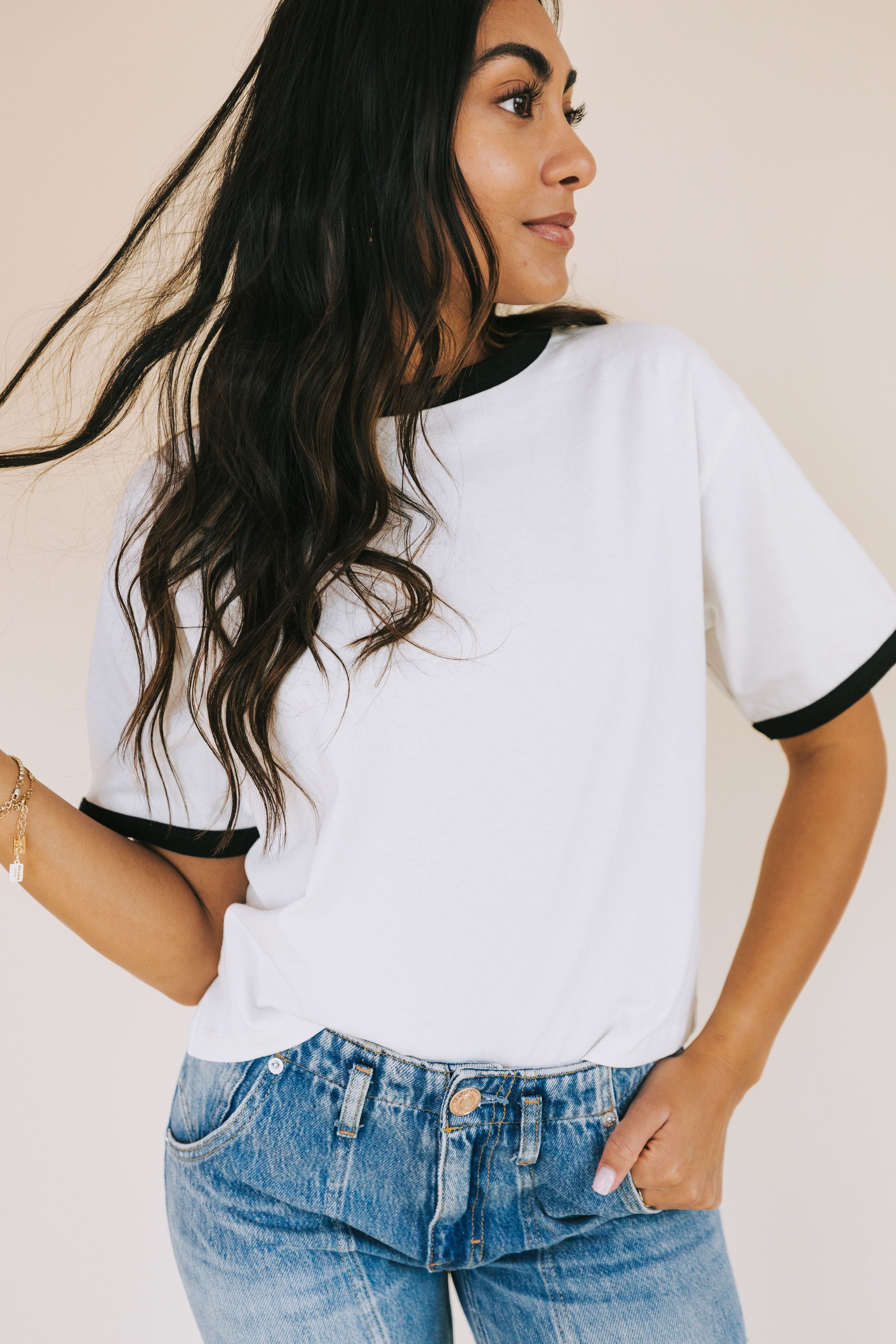 Stay True Tee