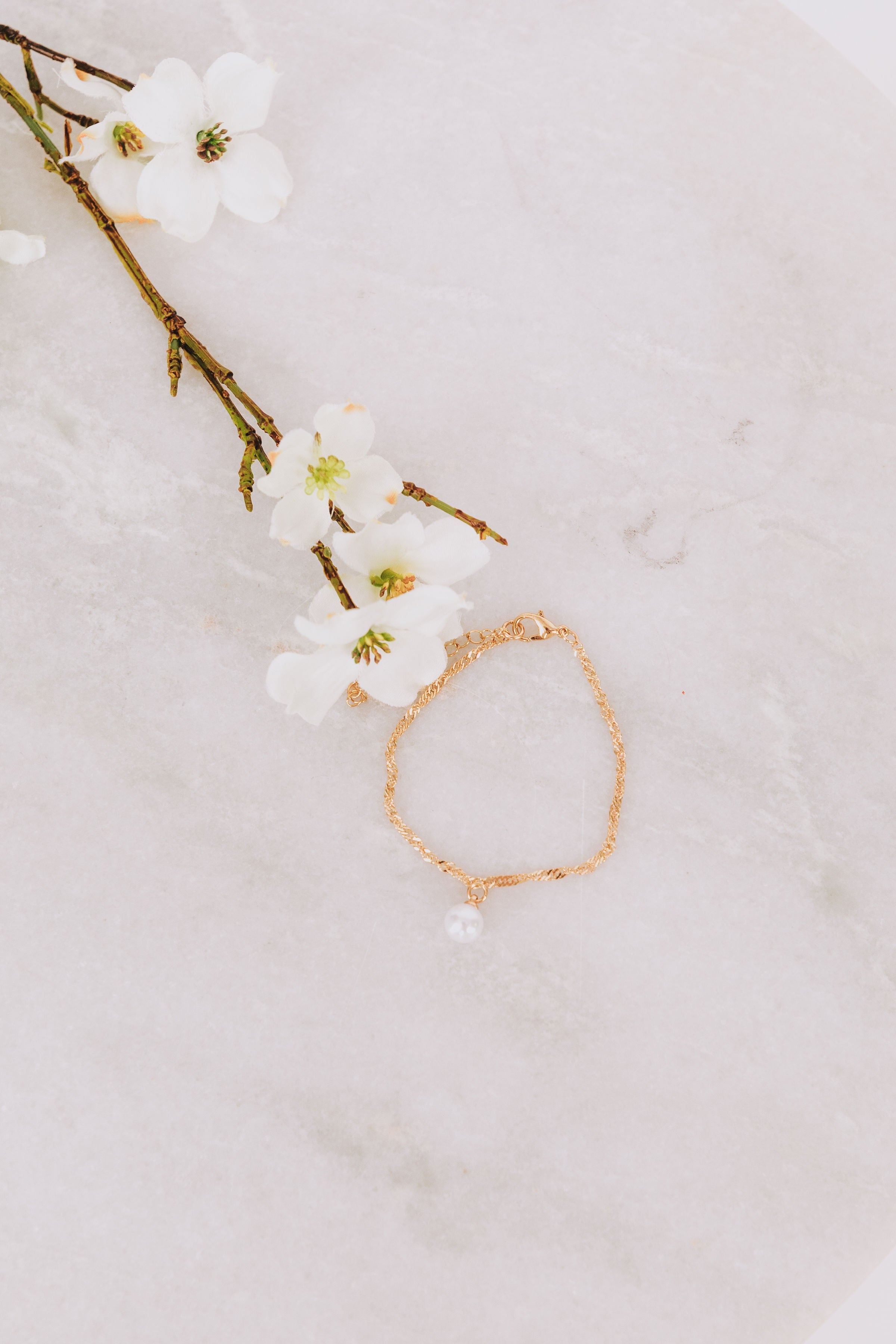 The Royal 4 Bracelets Single Pearl Chain