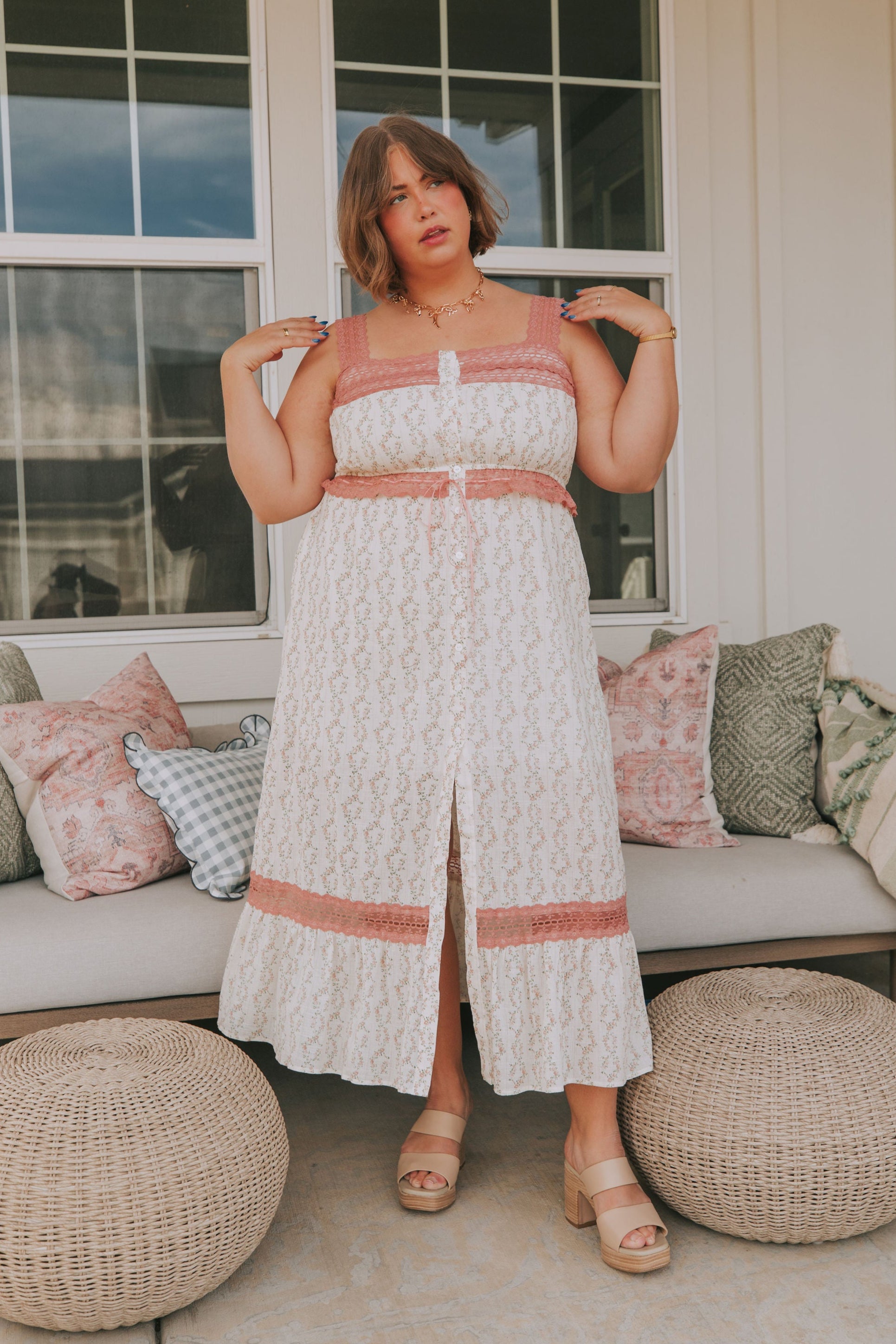 PLUS SIZE - Garden Stroll Dress