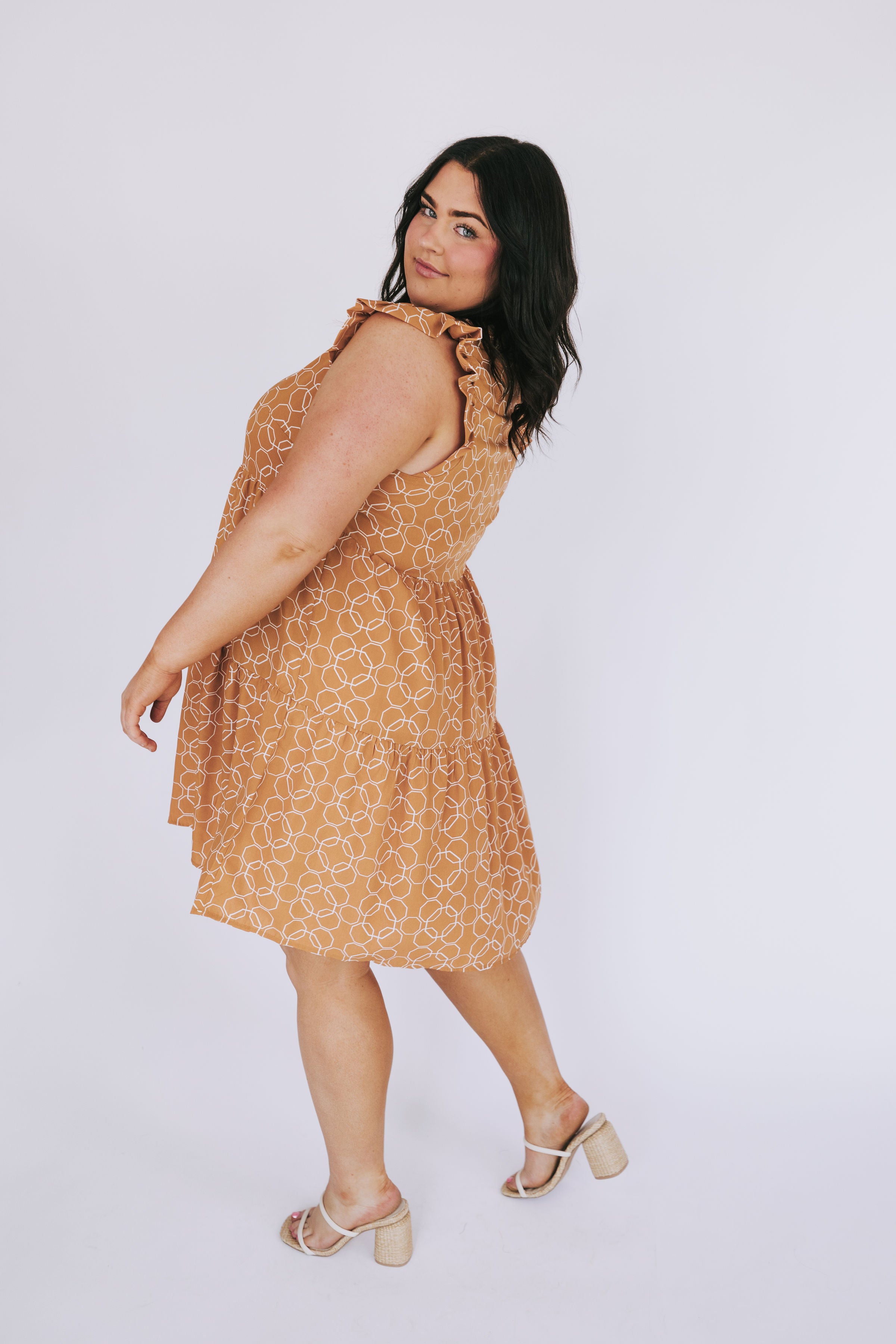 PLUS SIZE - Life Story Dress
