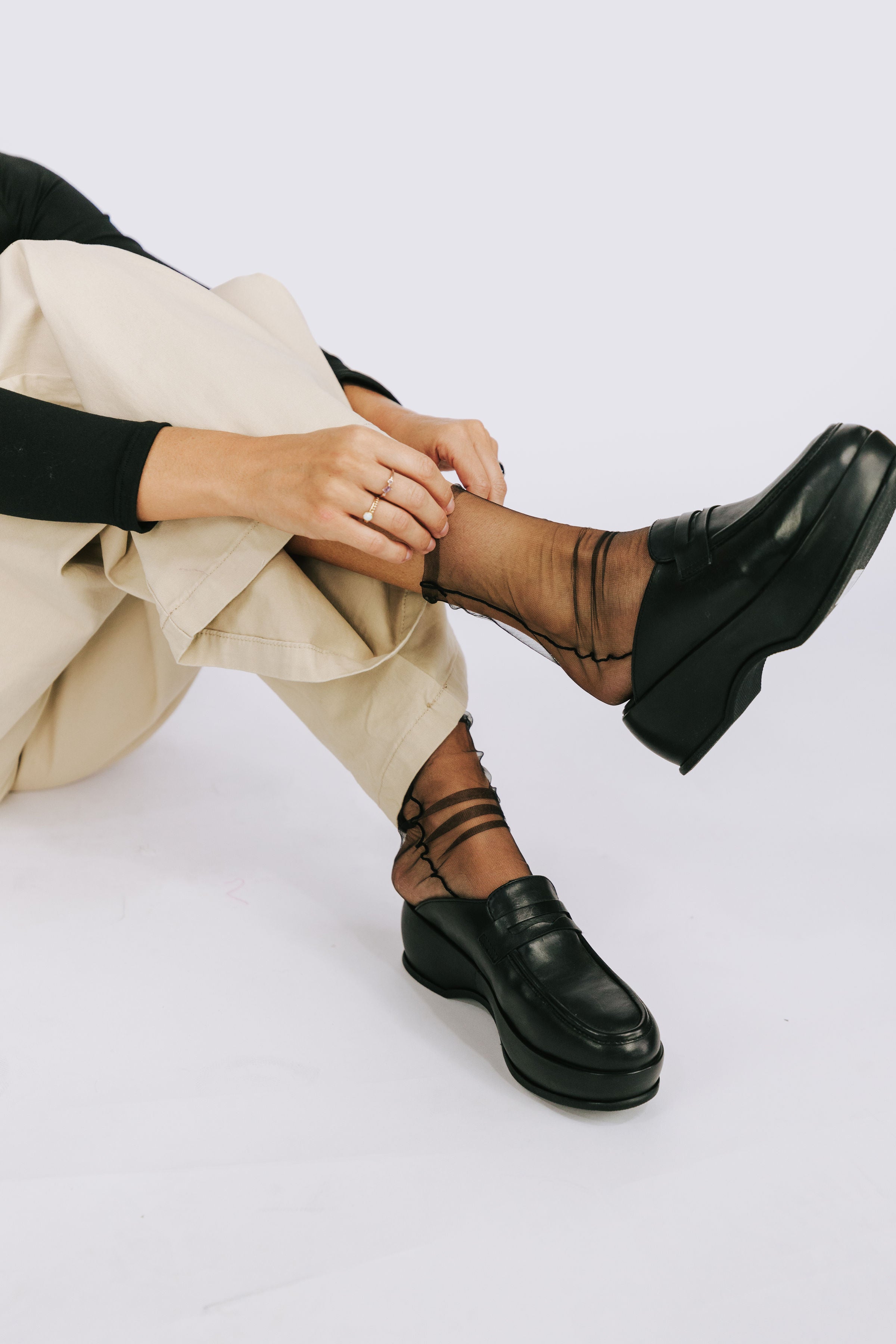 FREE PEOPLE - The Moment Tulle Mesh Crew Socks - 2 Colors