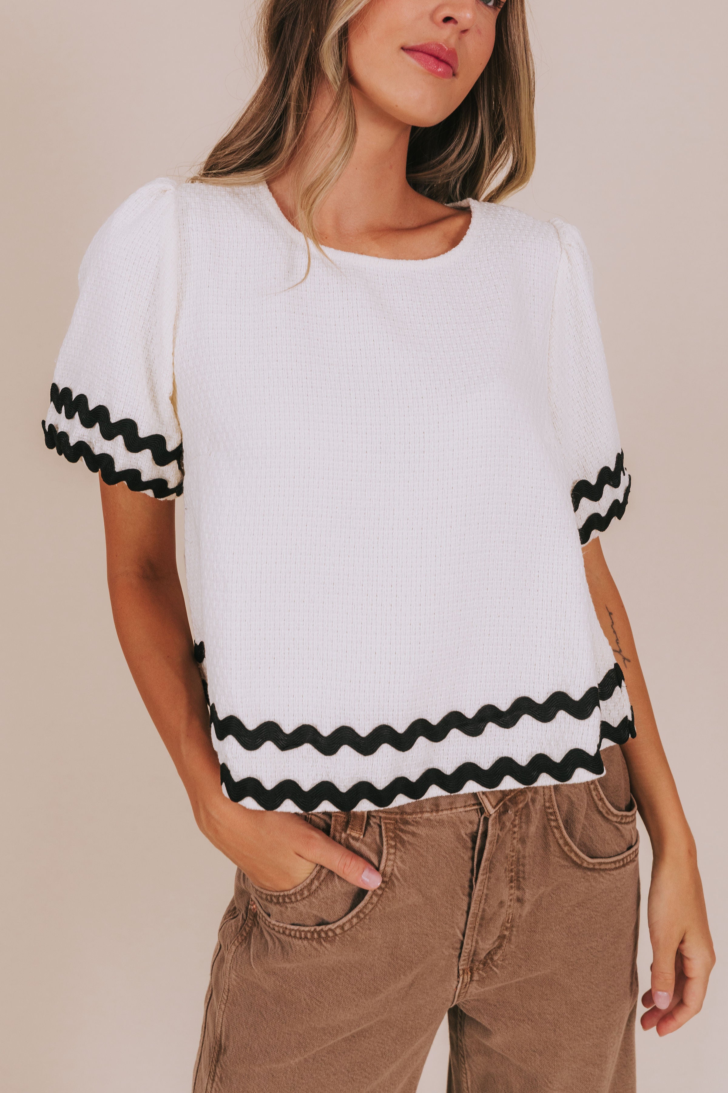Light Waves Top