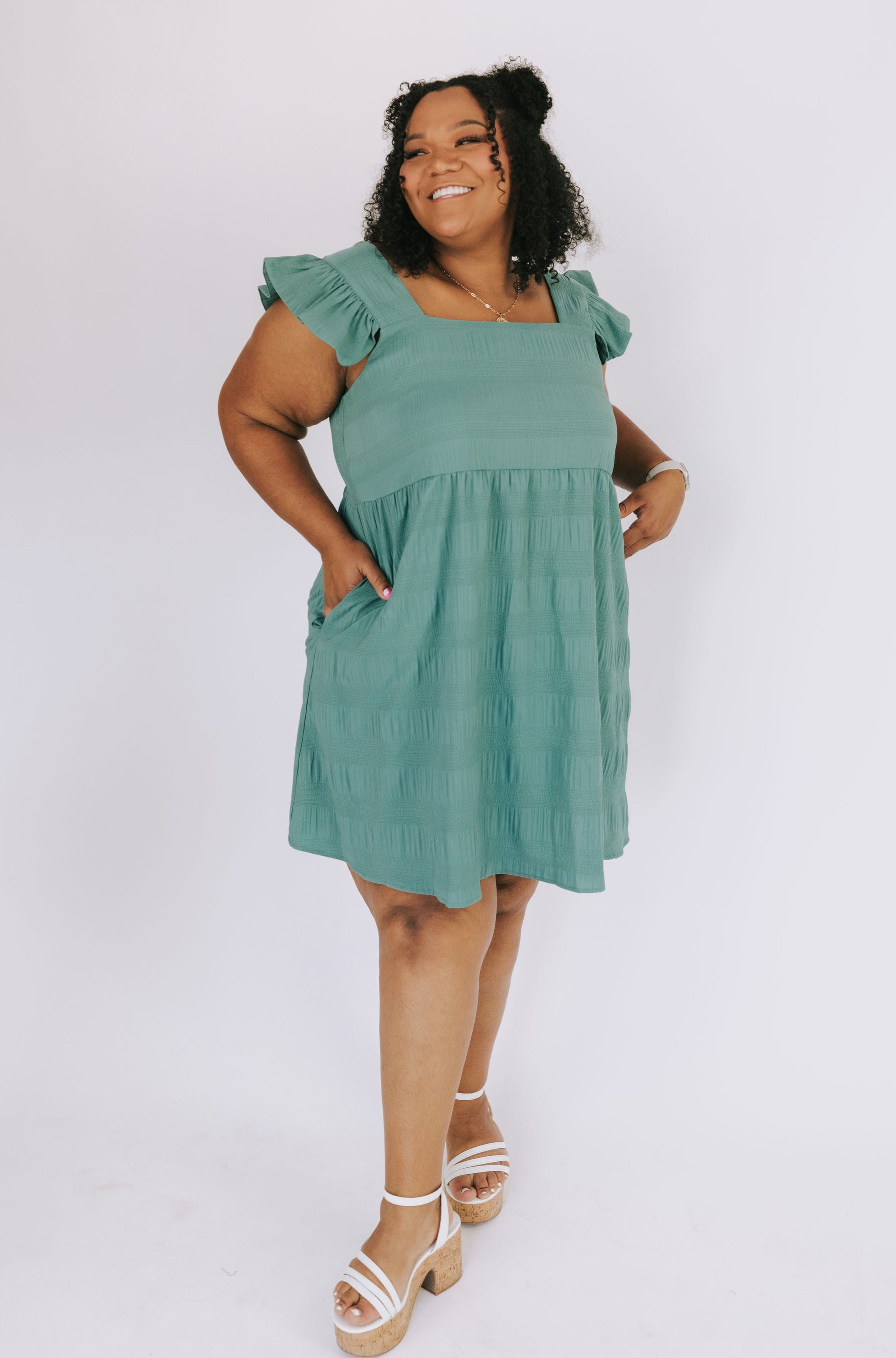 PLUS SIZE - Halfway There Dress
