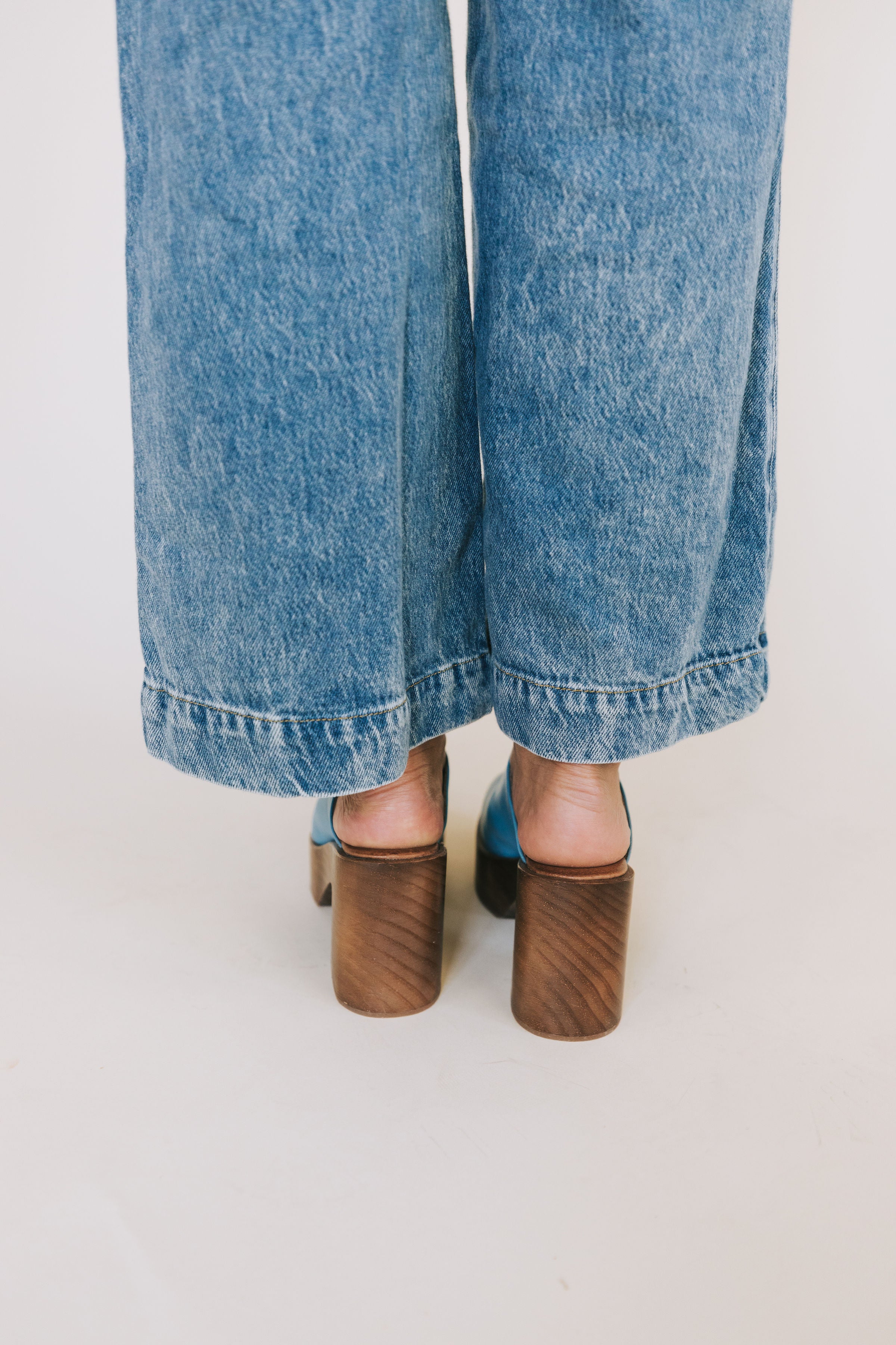 FREE PEOPLE - Suki Platform Clogs