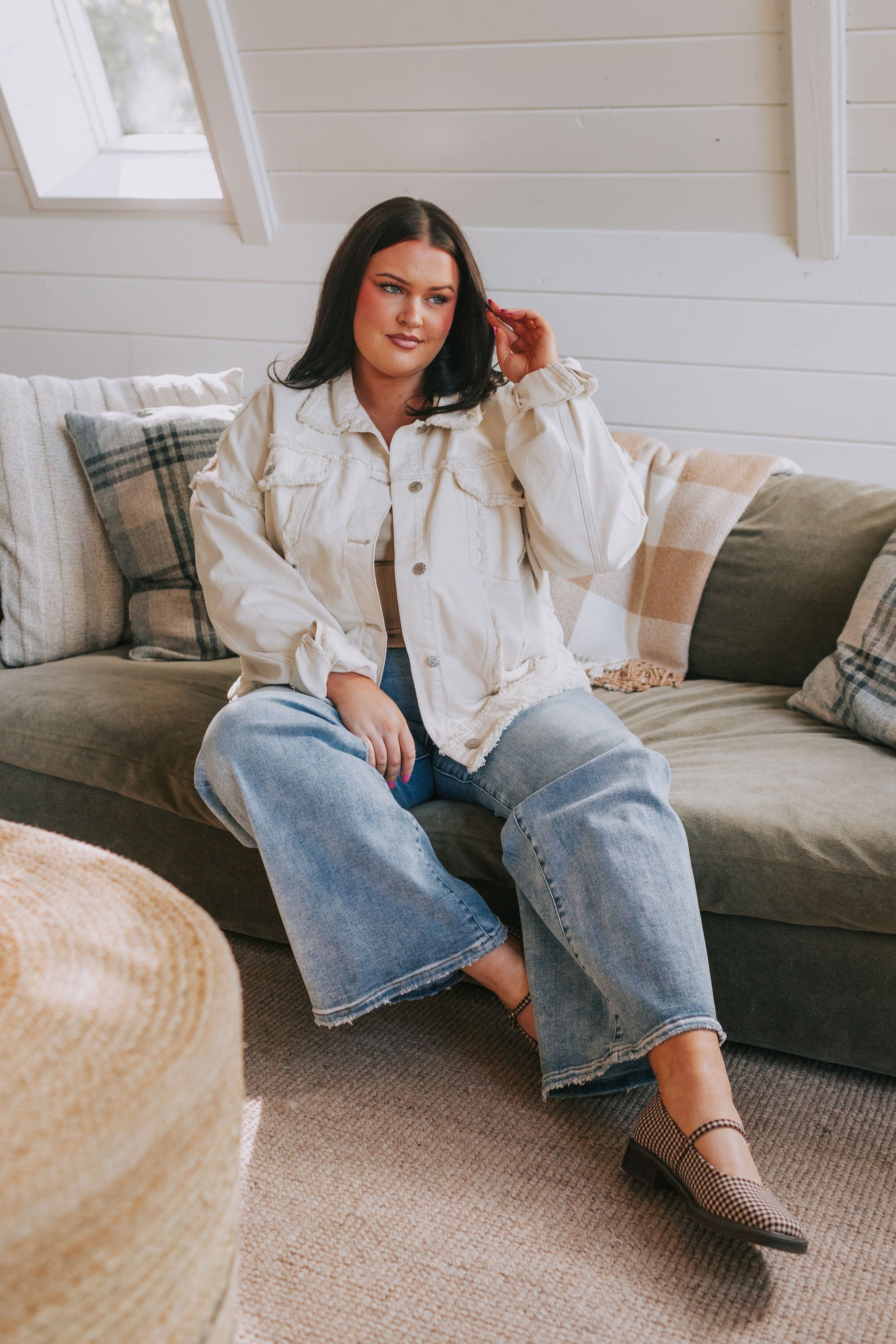 PLUS SIZE - Can't Catch Me Jacket