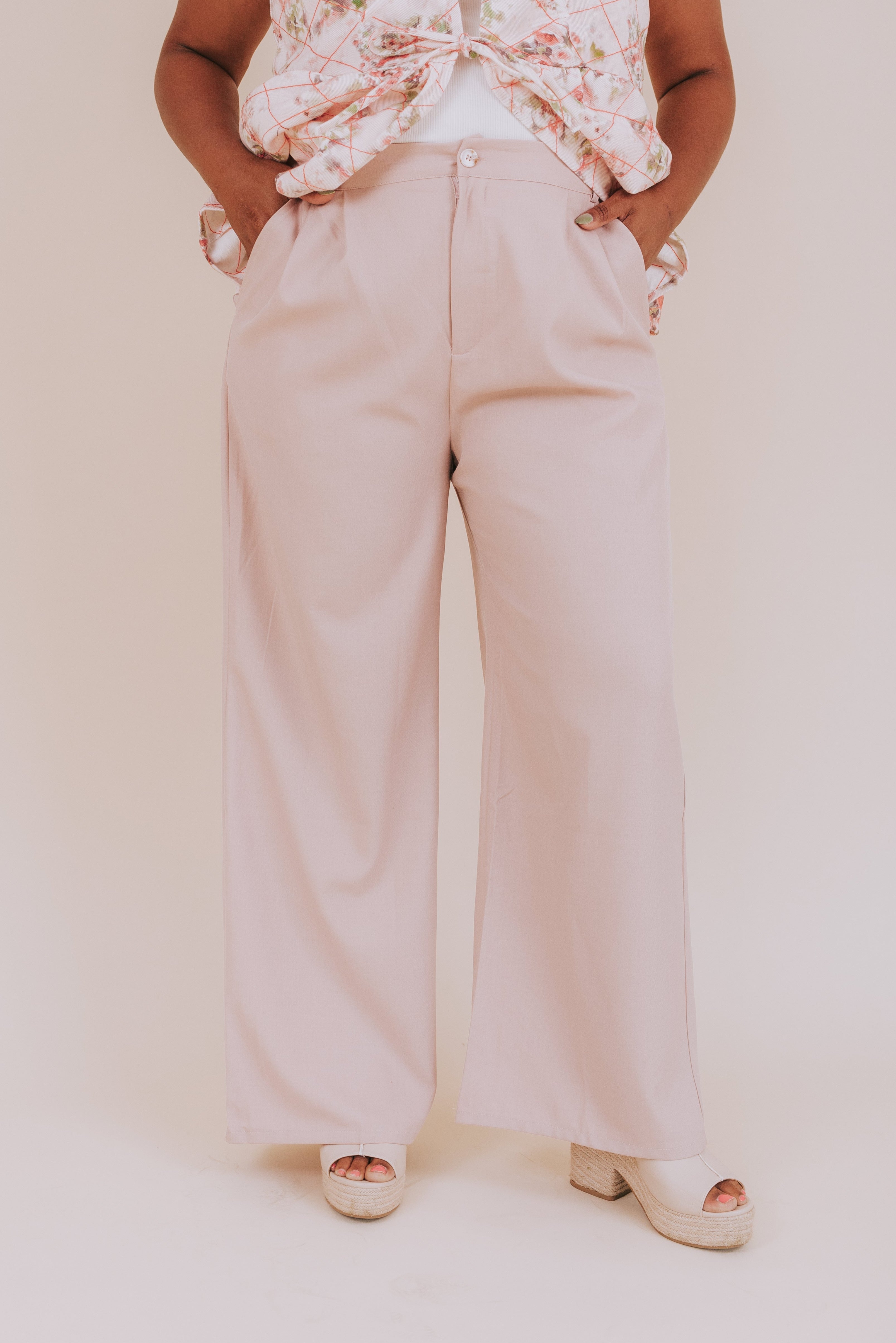 PLUS SIZE - Going Downtown Pants