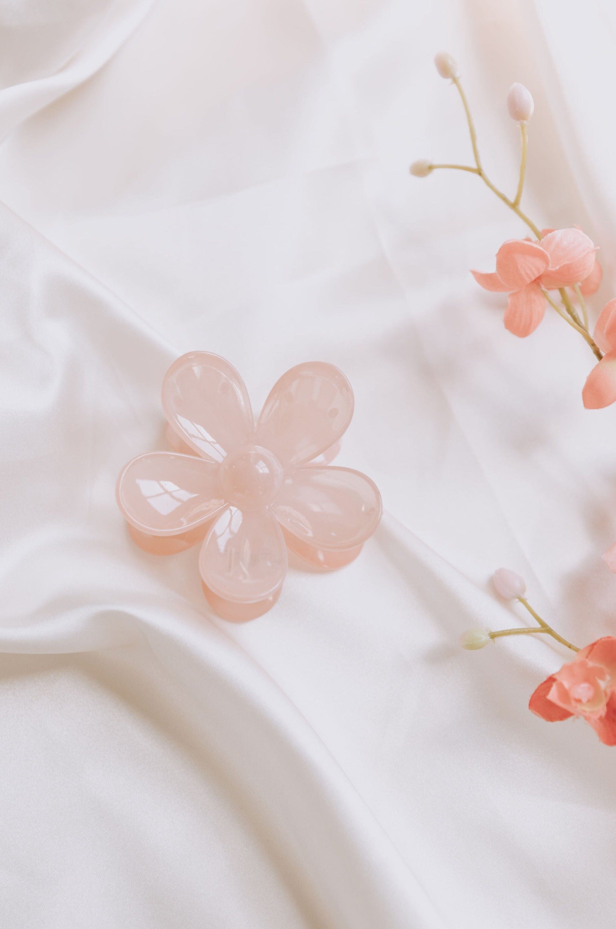 Flower Claw Clip - 8 Colors!