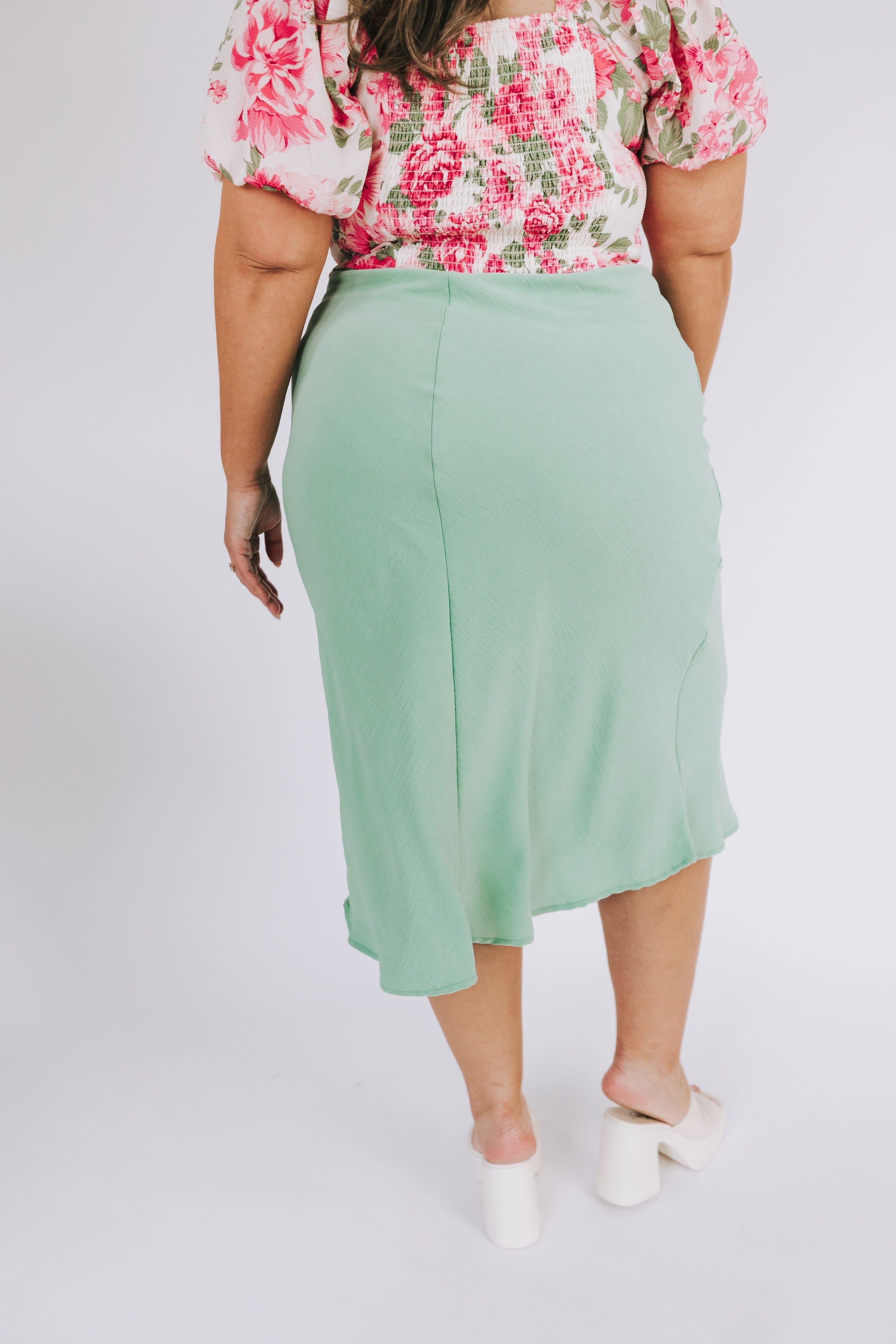 PLUS SIZE - Moth To A Flame Skirt