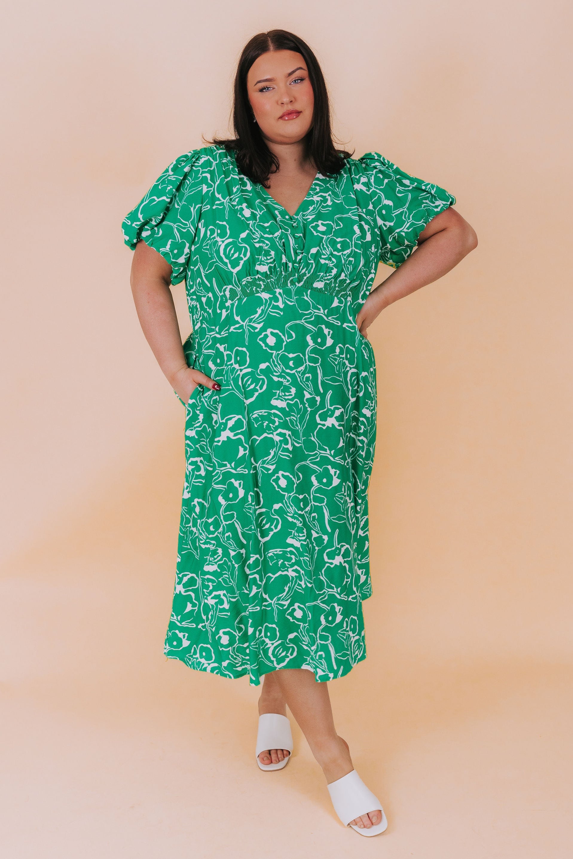 PLUS SIZE - Meadow Bloom Dress