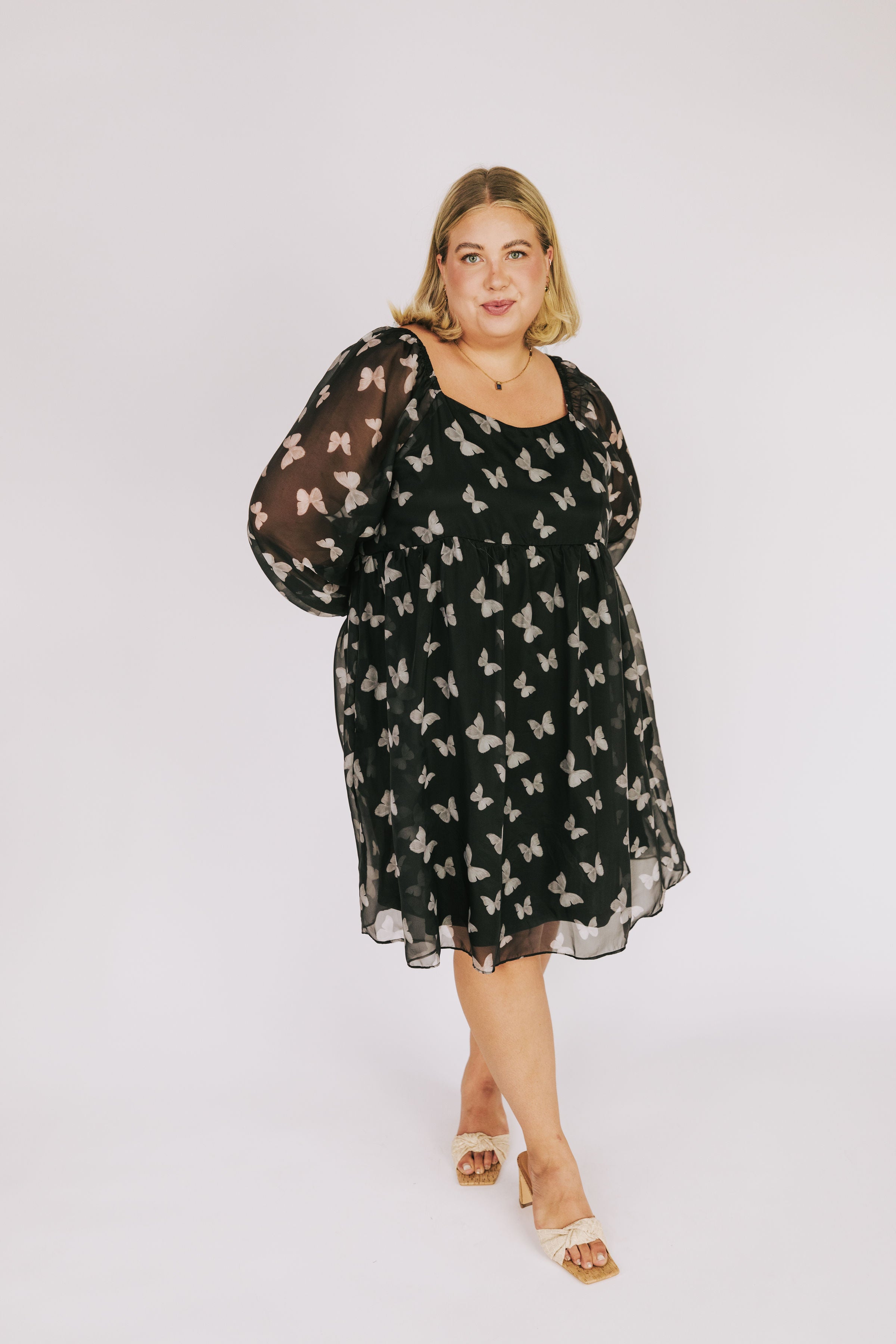 PLUS SIZE - Butterfly Effect Dress