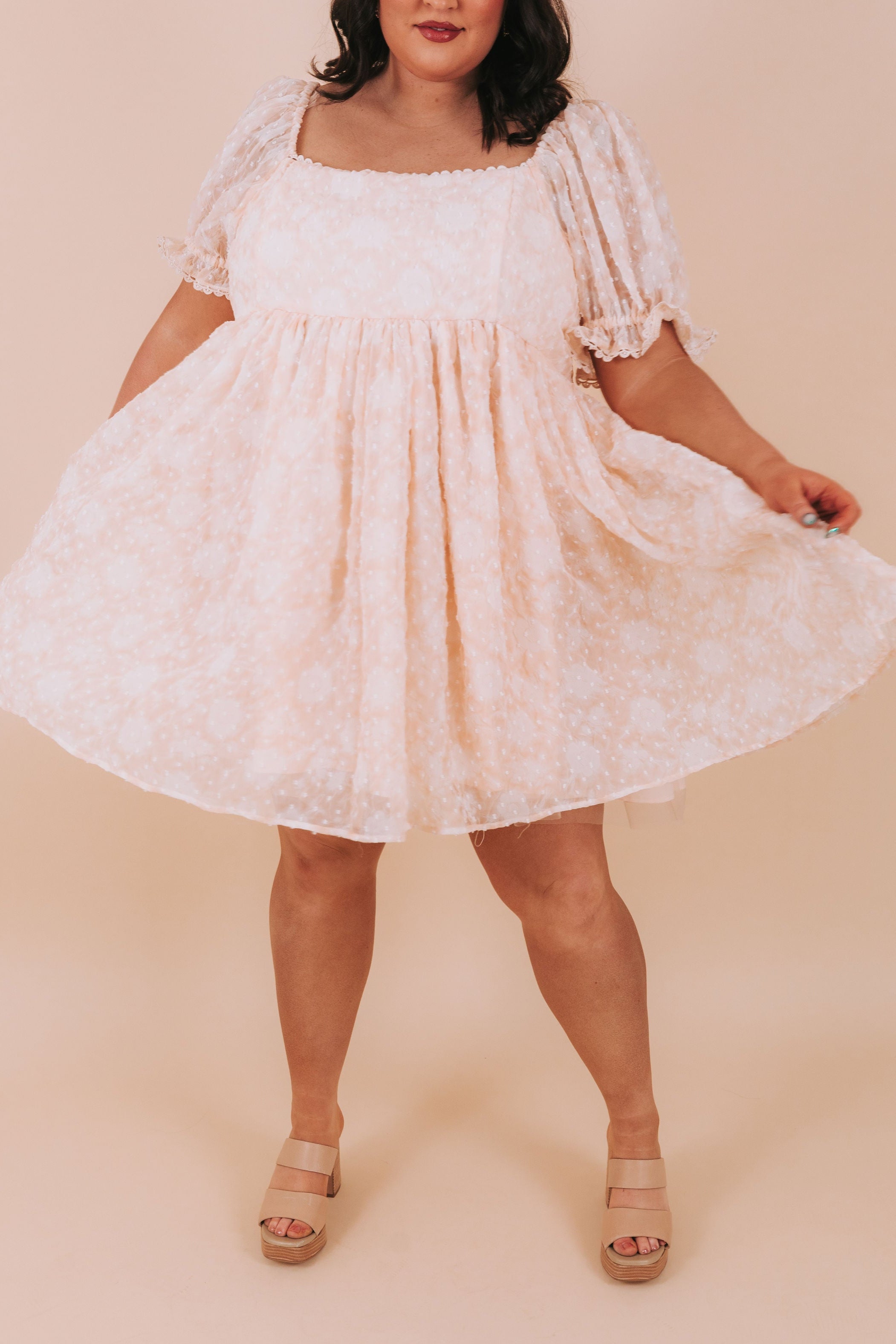 PLUS SIZE - Sunlit Smile Dress