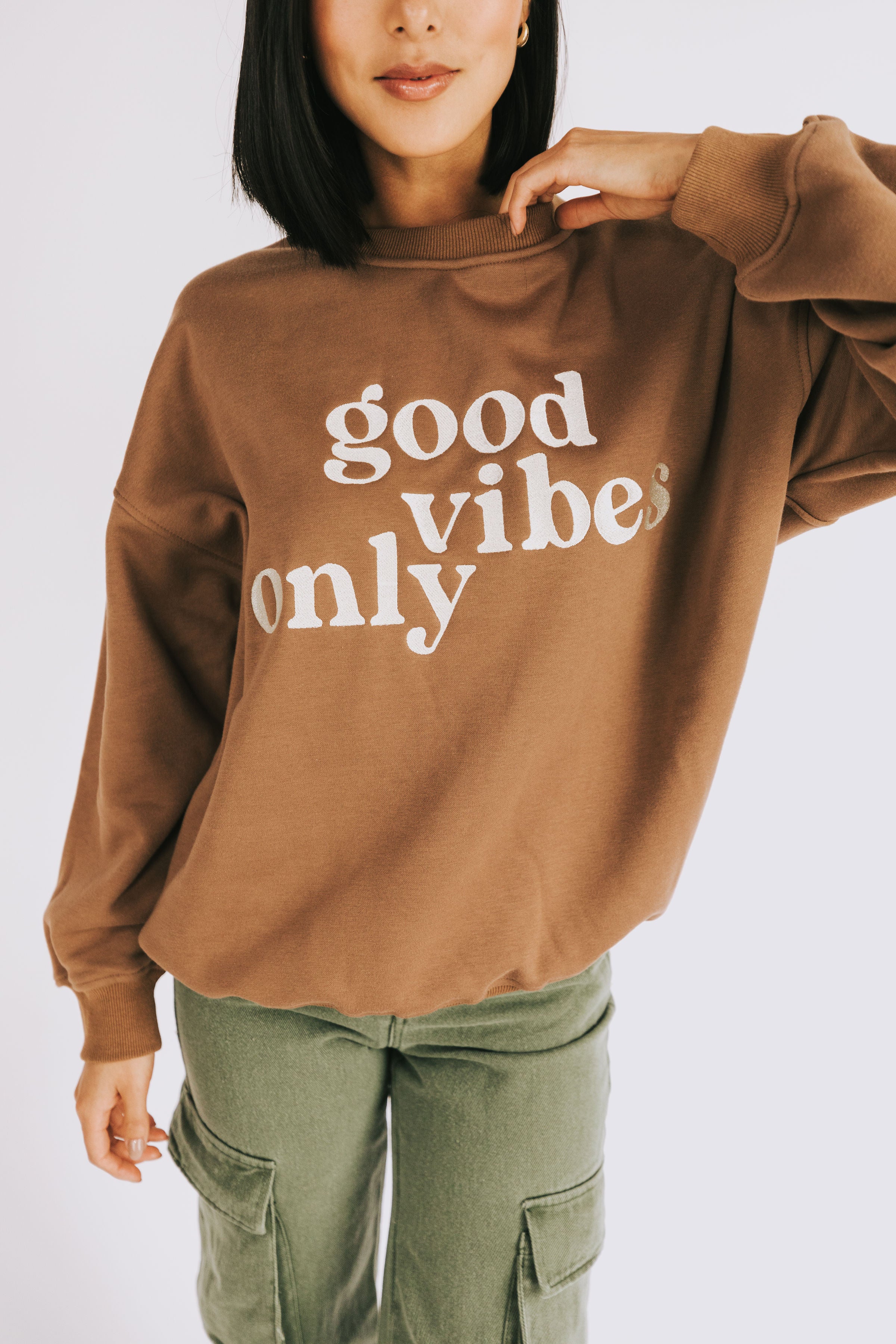 Good Vibes Only Pullover