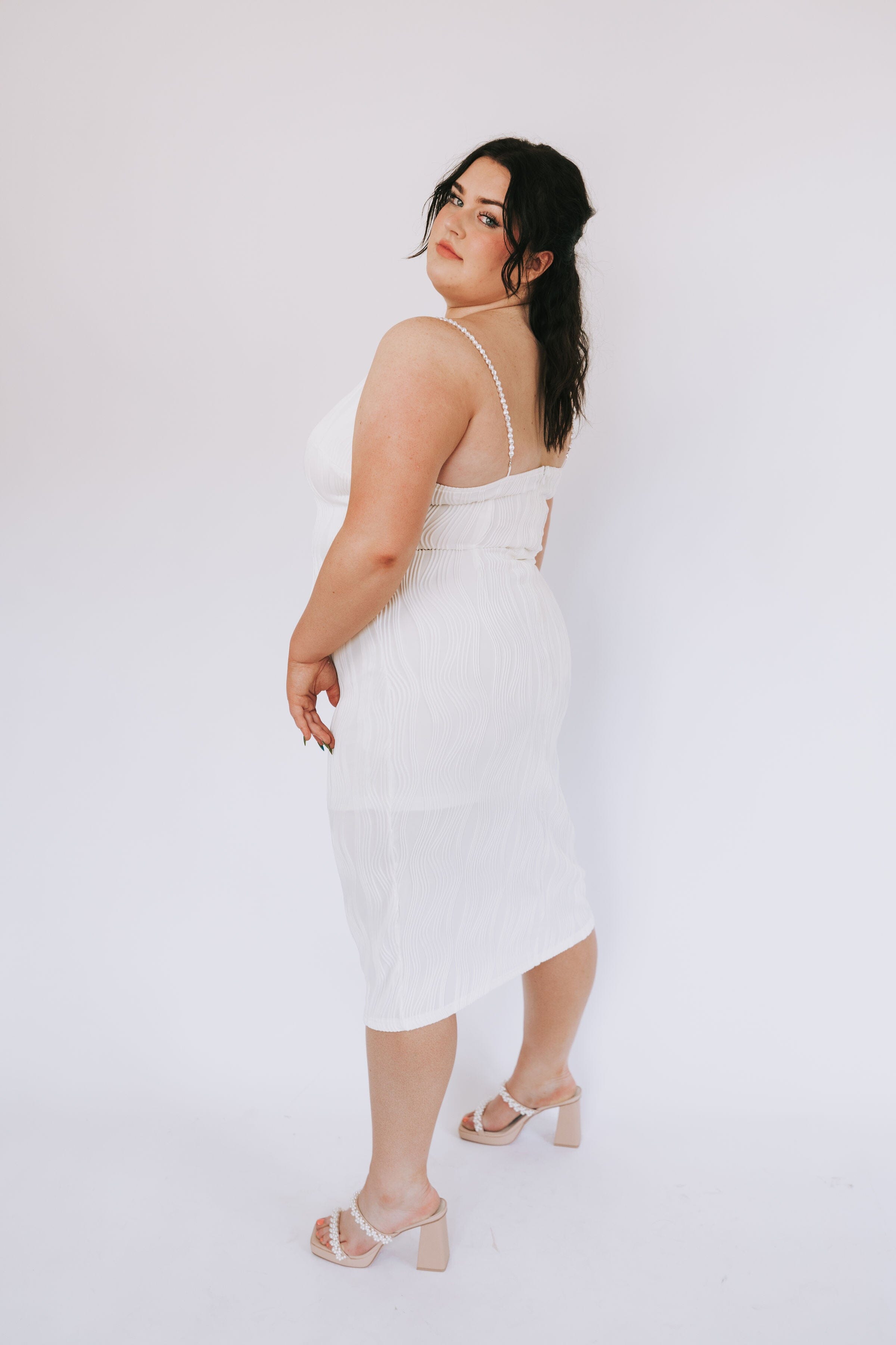 PLUS SIZE - Enchanted Love Dress