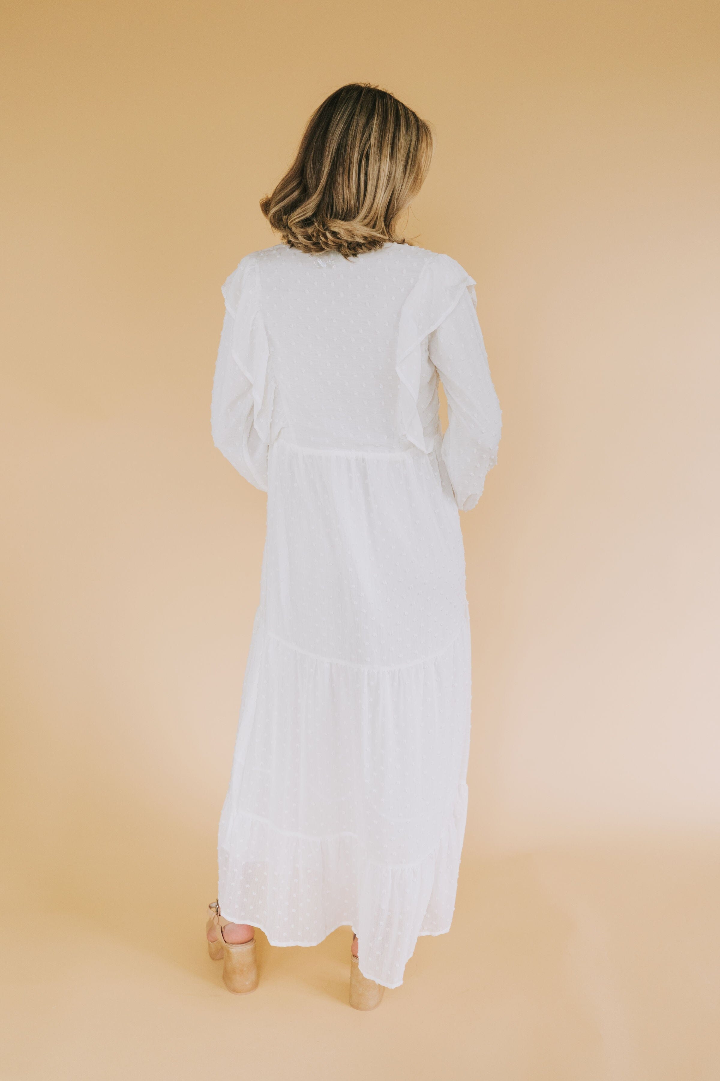 EXCLUSIVE - The White: Lillian