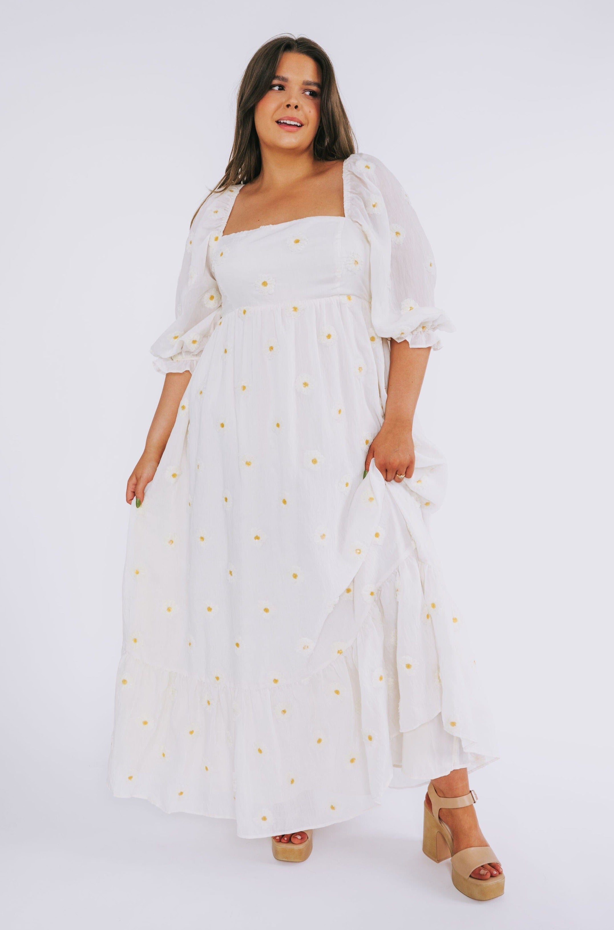 EXCLUSIVE - Summer Glow Dress
