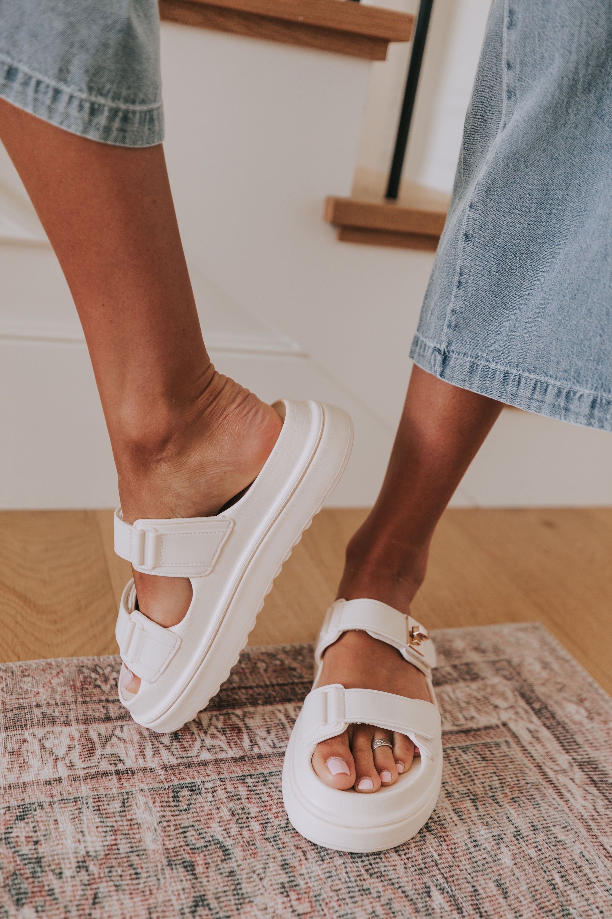 STEVE MADDEN - Bigschmona Jelly Sandals