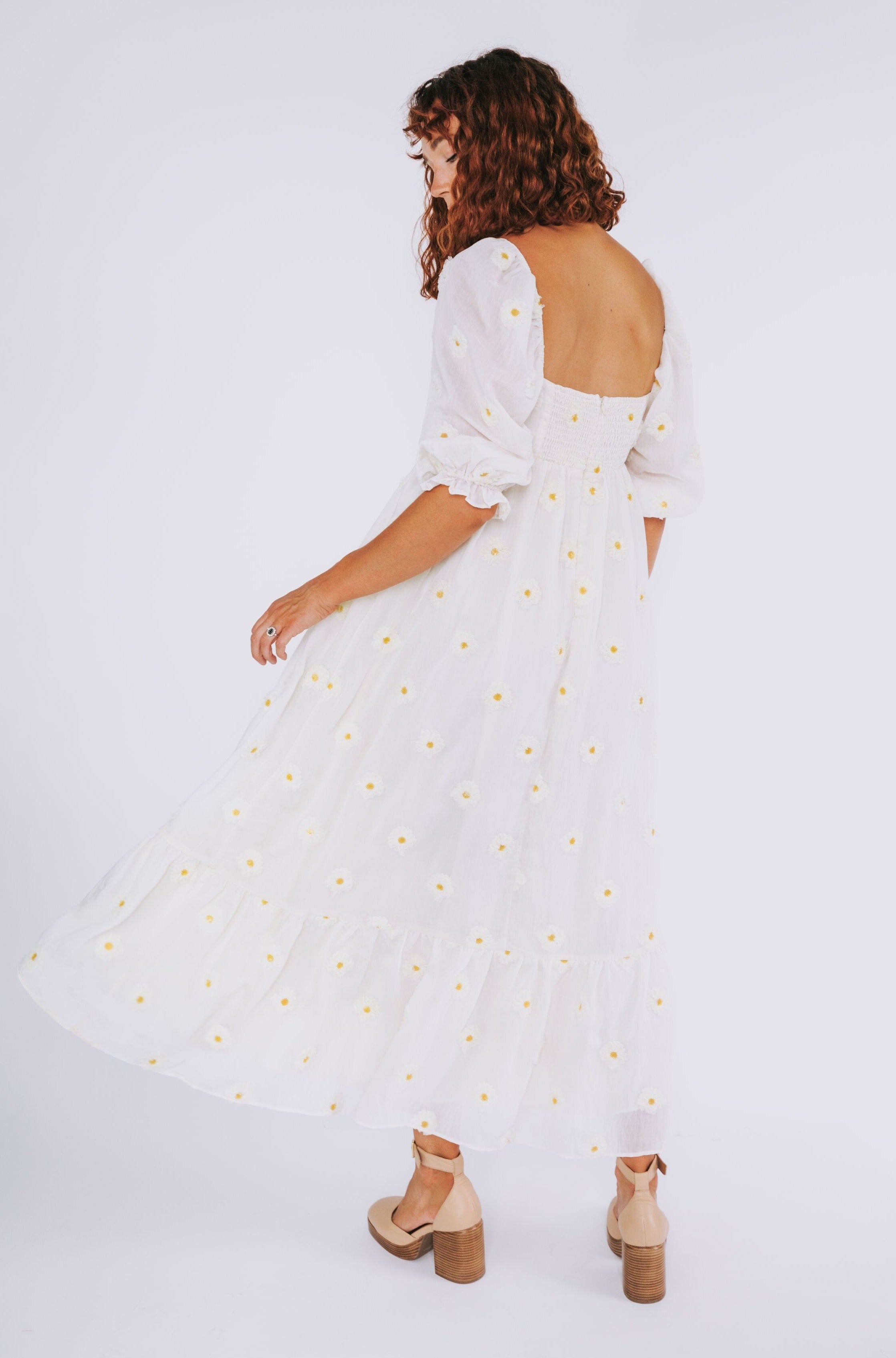 EXCLUSIVE - Summer Glow Dress