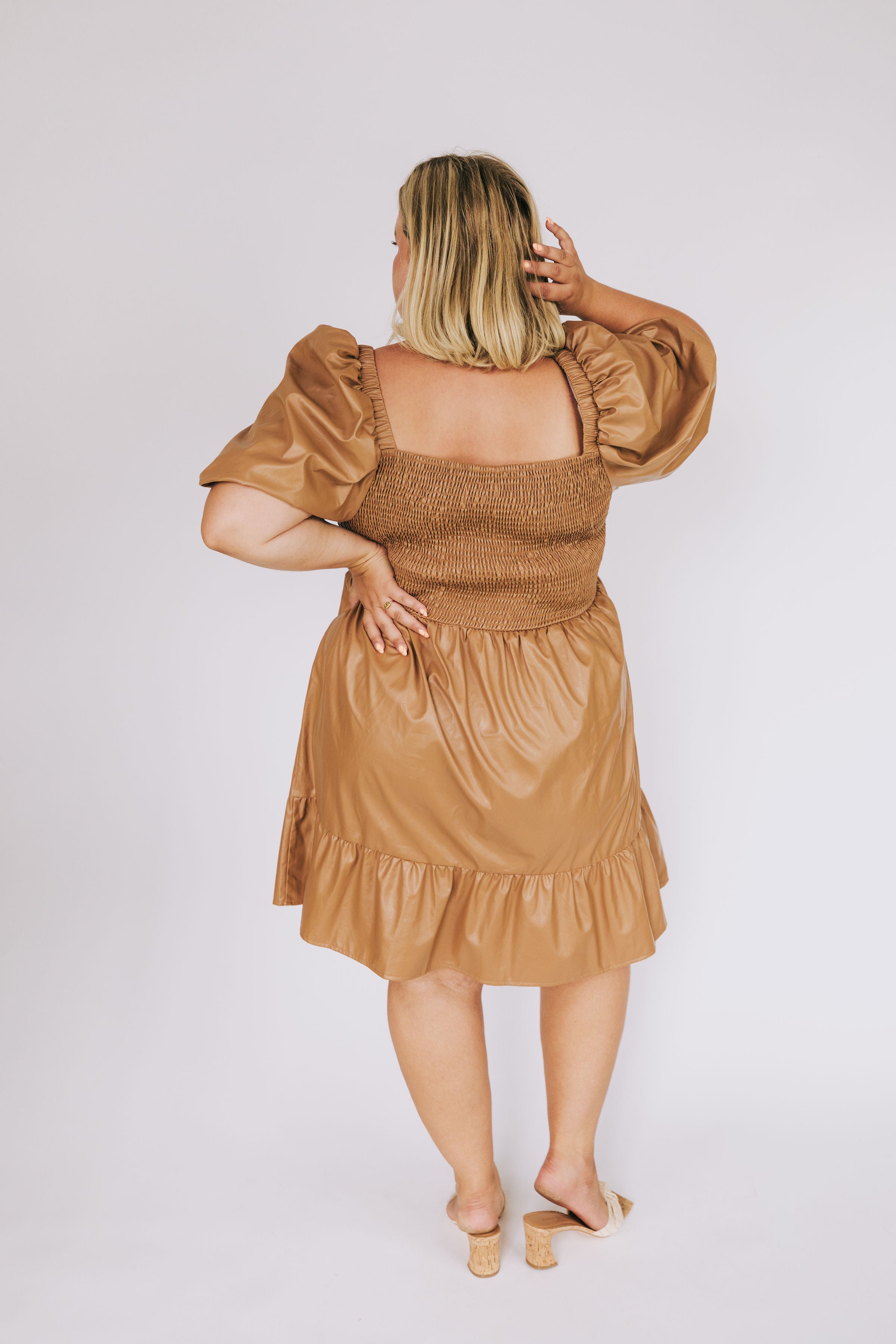 PLUS SIZE - Early Riser Dress
