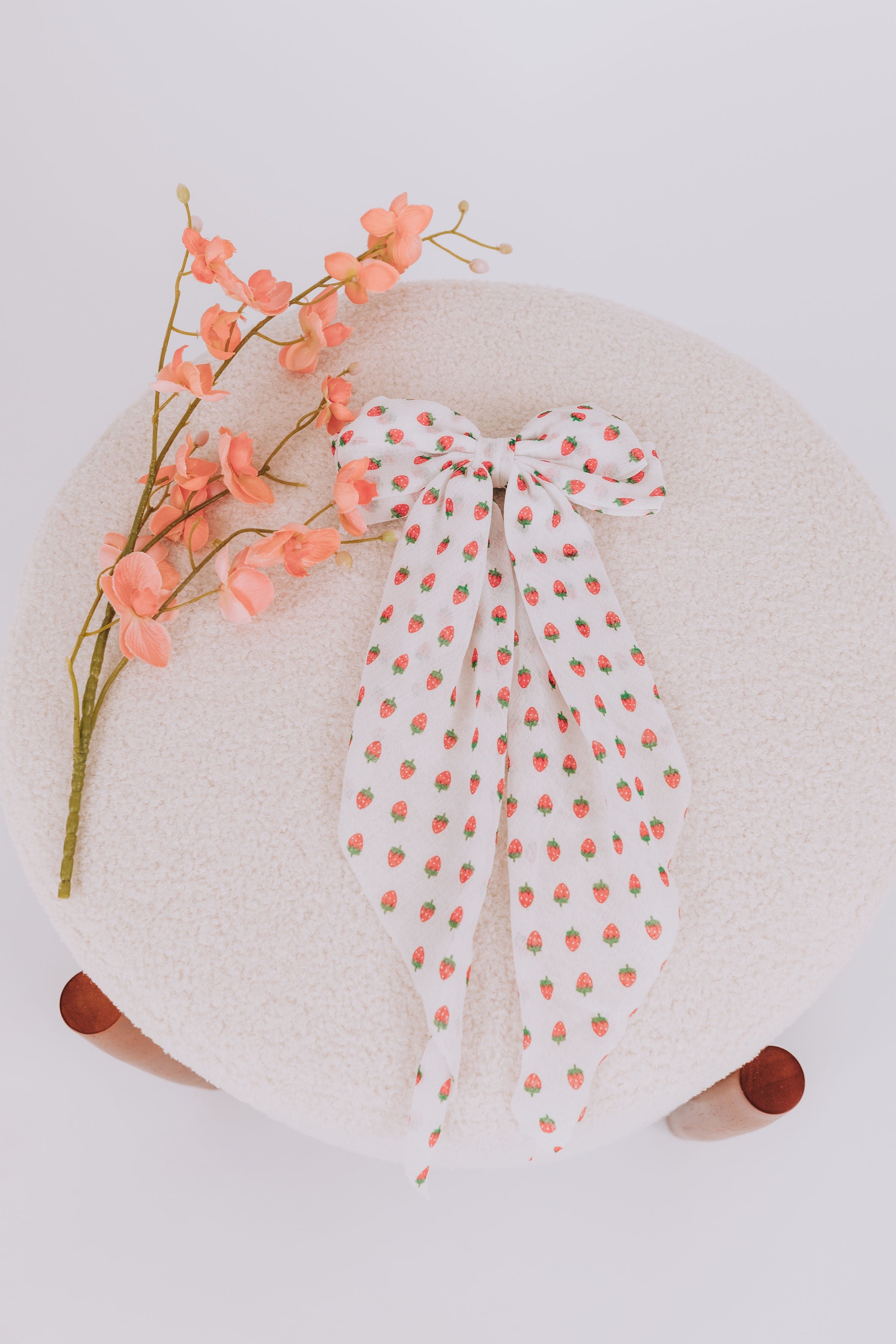 Strawberry Tart Bow