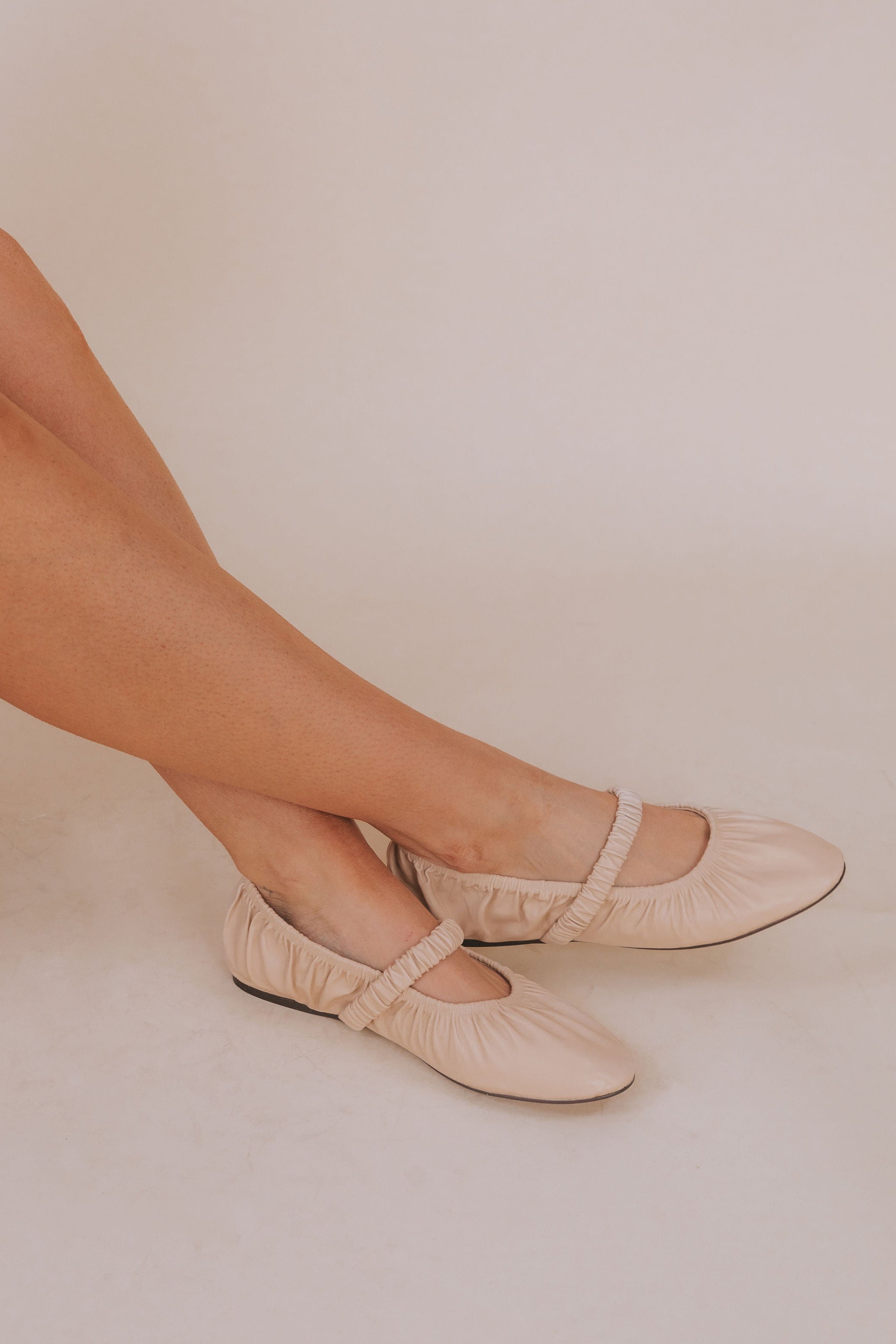 CHINESE LAUNDRY - Avery Mary Jane Ballet Flat