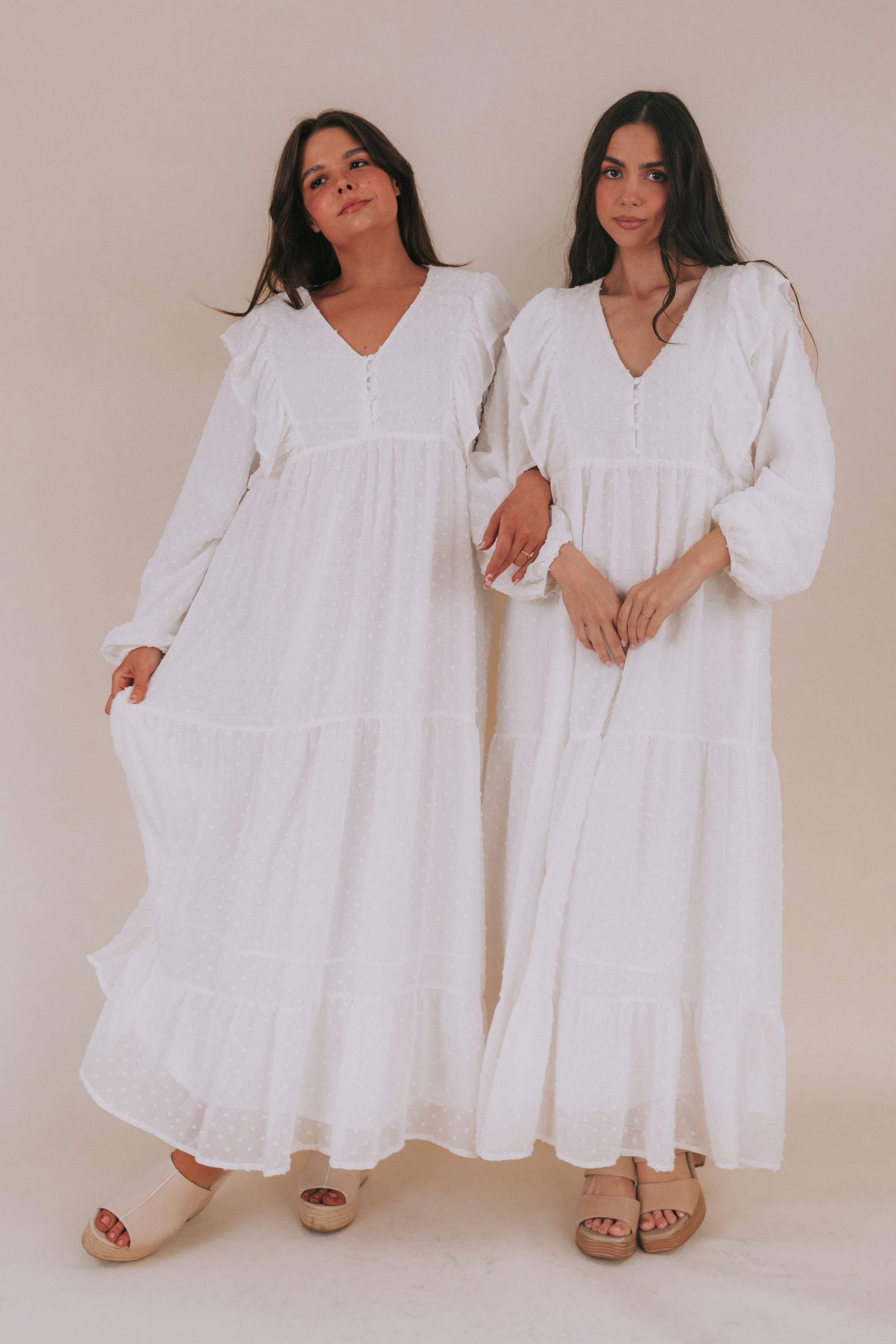 EXCLUSIVE - The White: Lillian