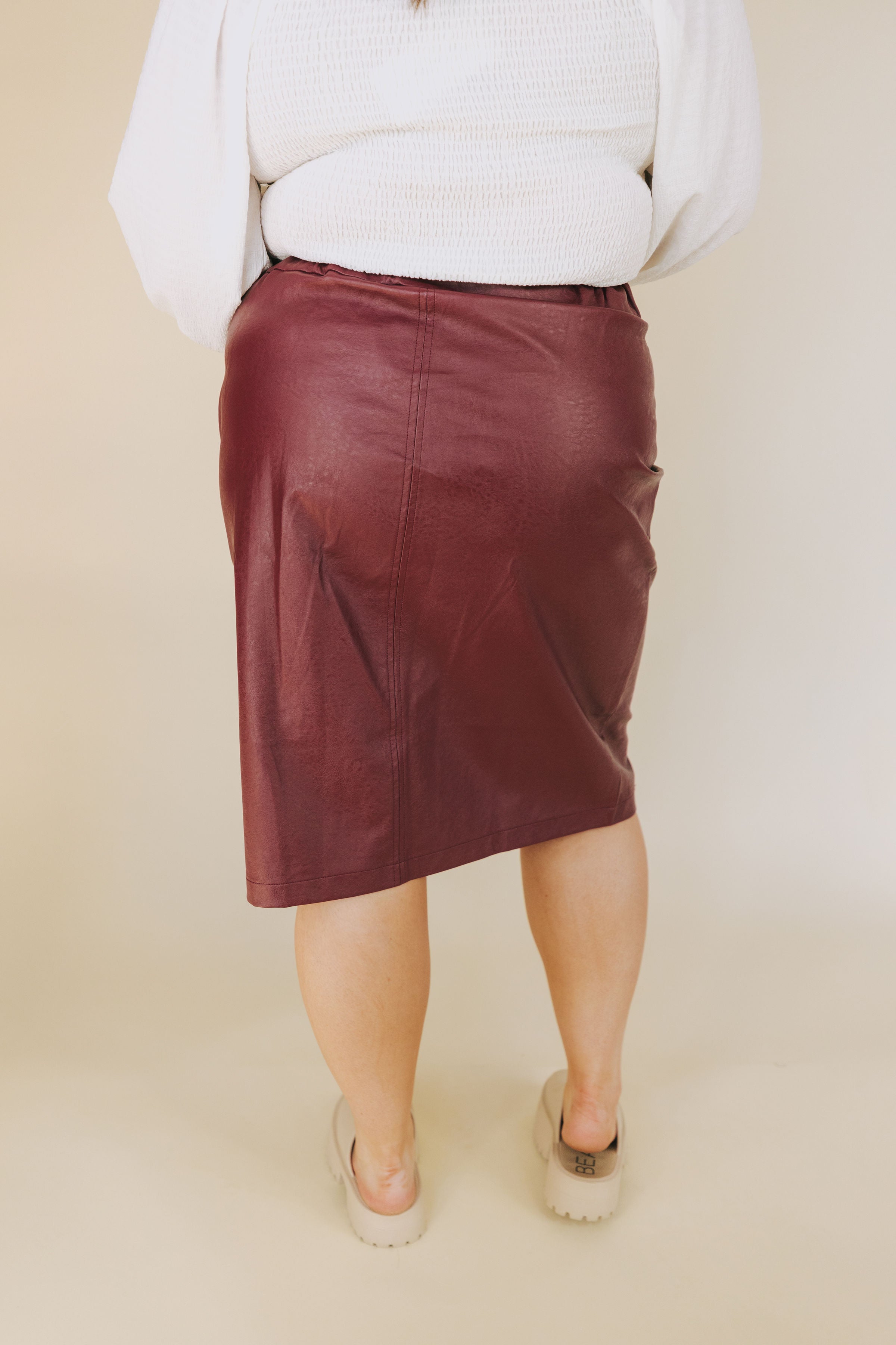 PLUS SIZE - Open Mind Skirt