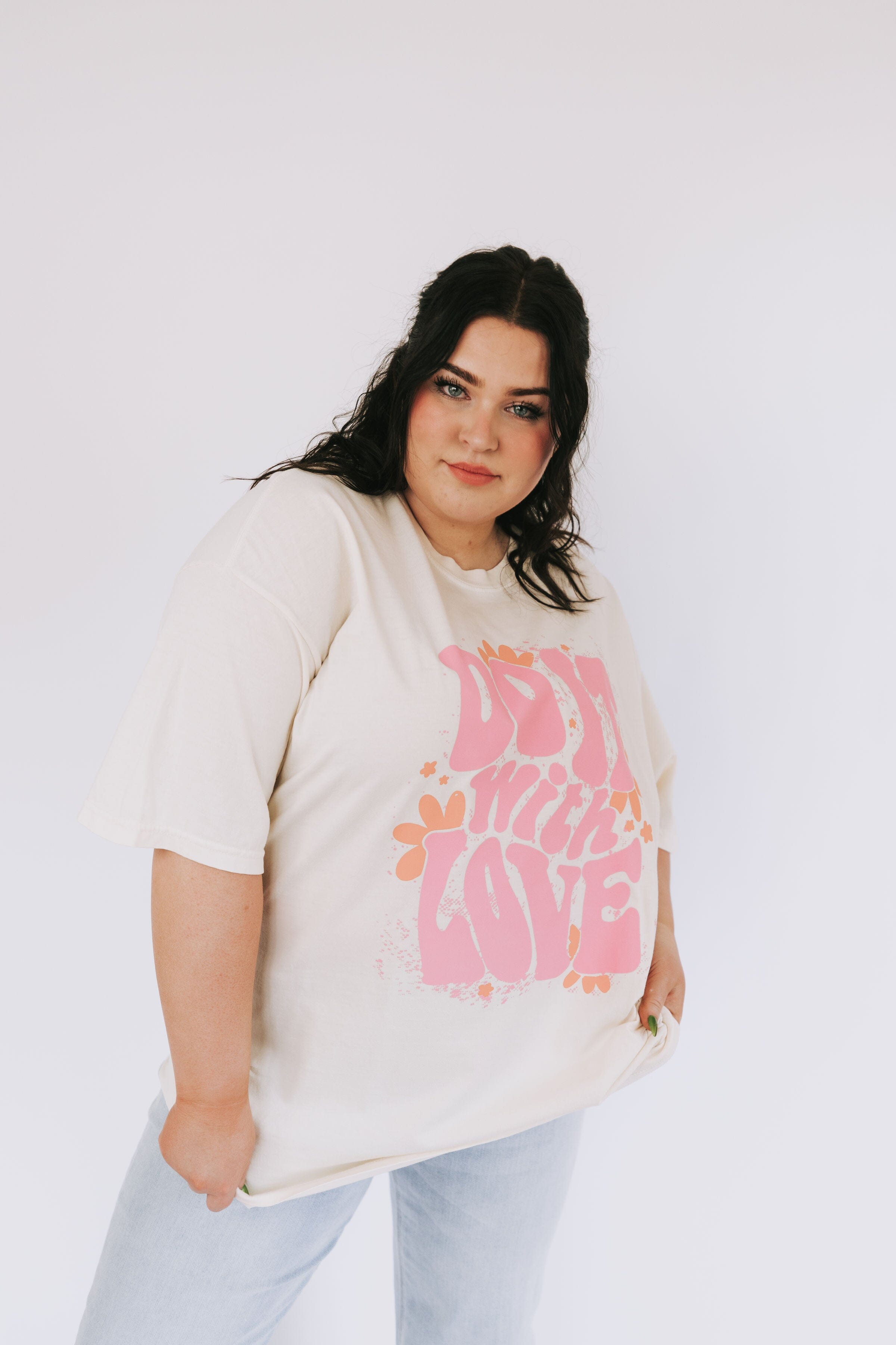 Do It With Love Graphic Tee- Extended Sizes!