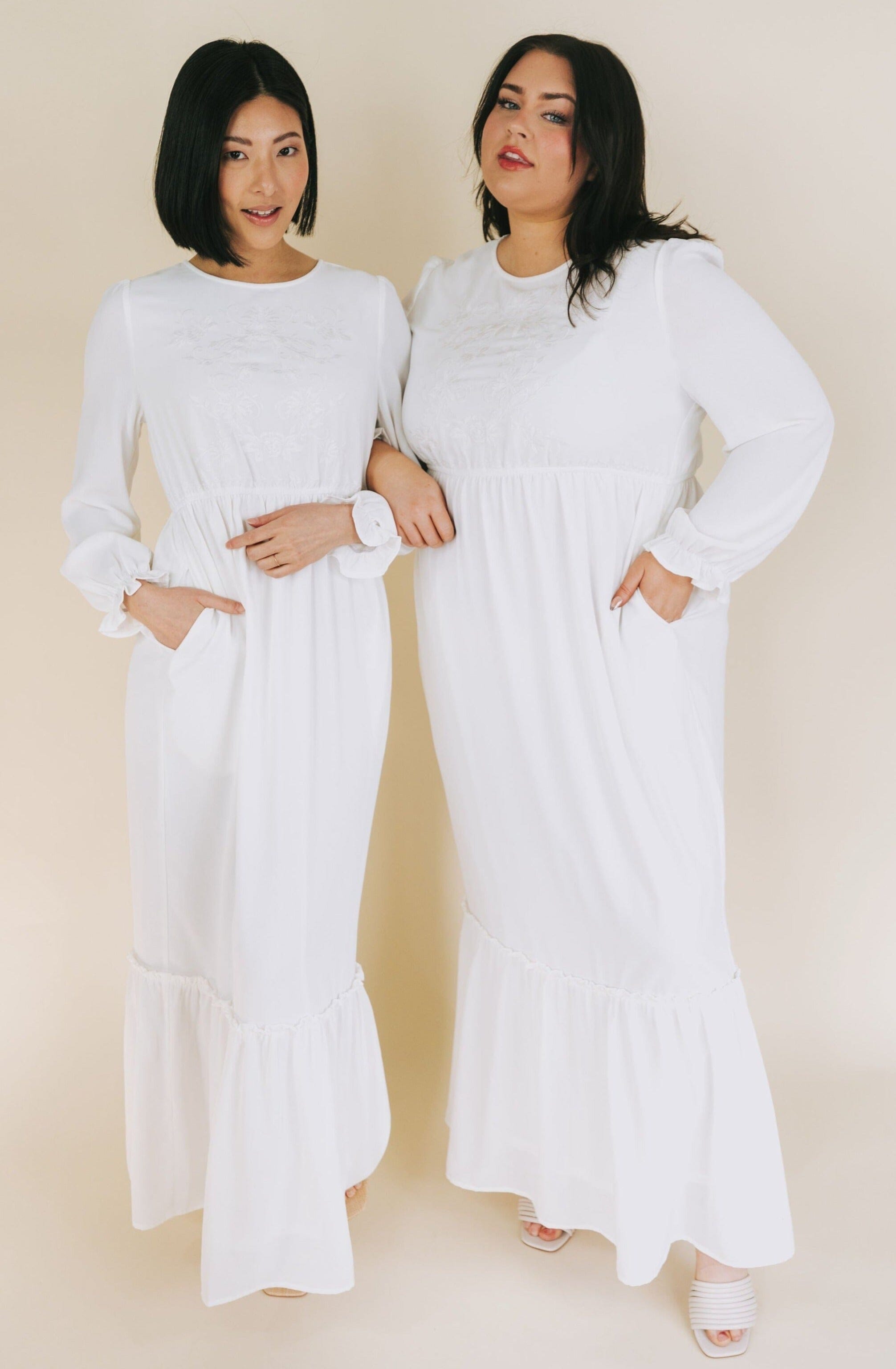 EXCLUSIVE - The White: Phyllis