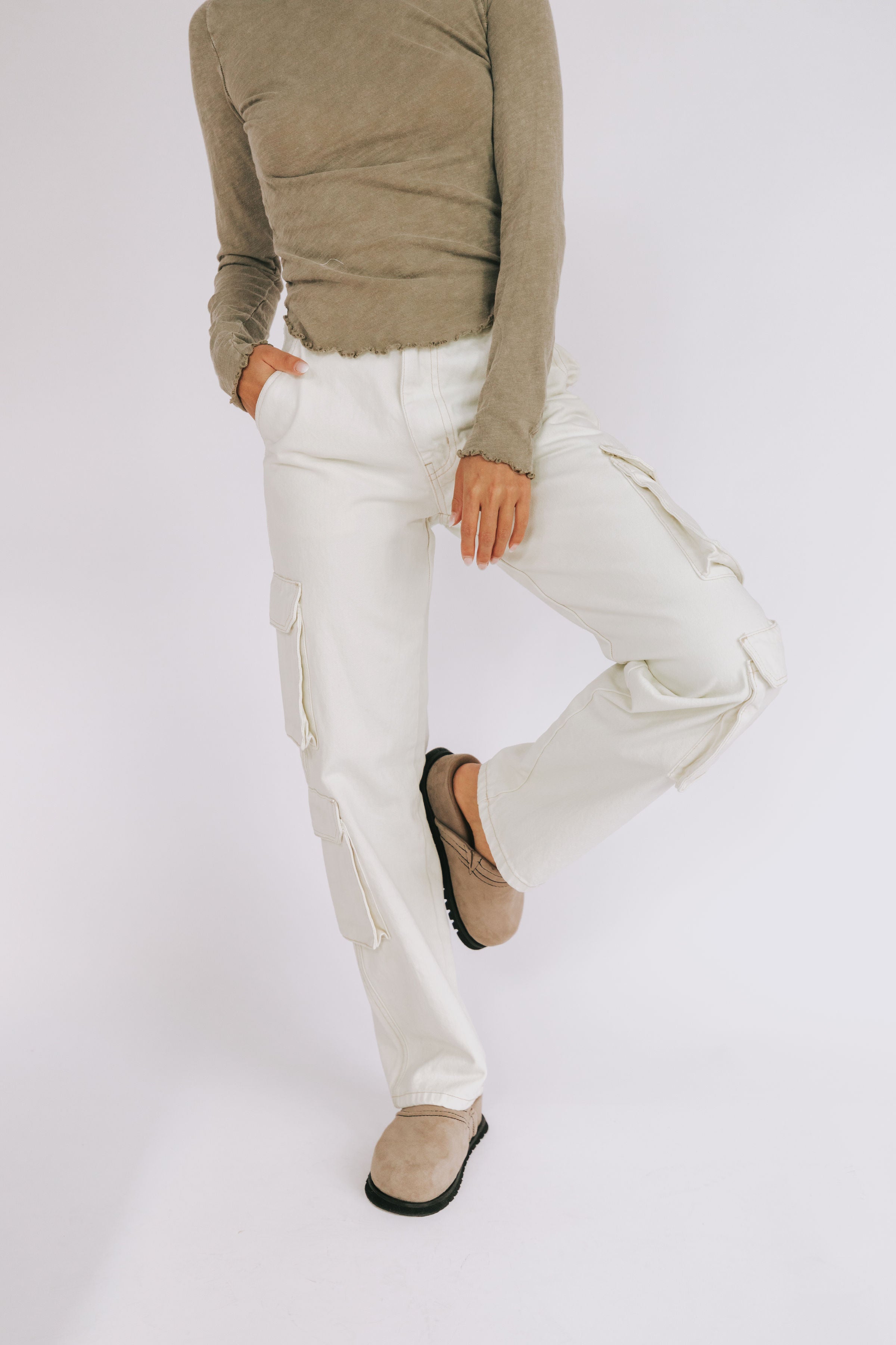 Weekend Getaway Cargo Jeans