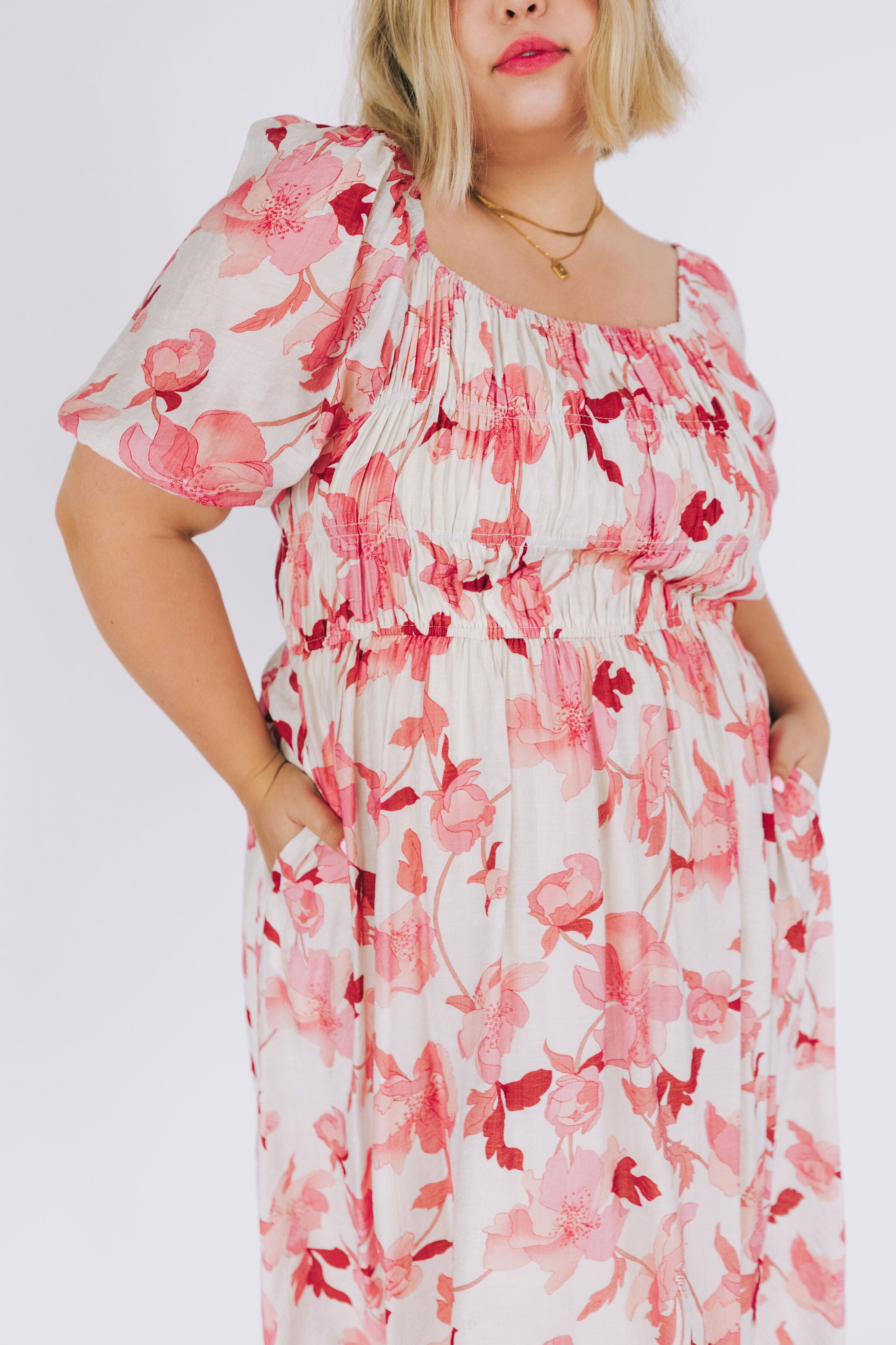 PLUS SIZE - Breezy Beauty Dress