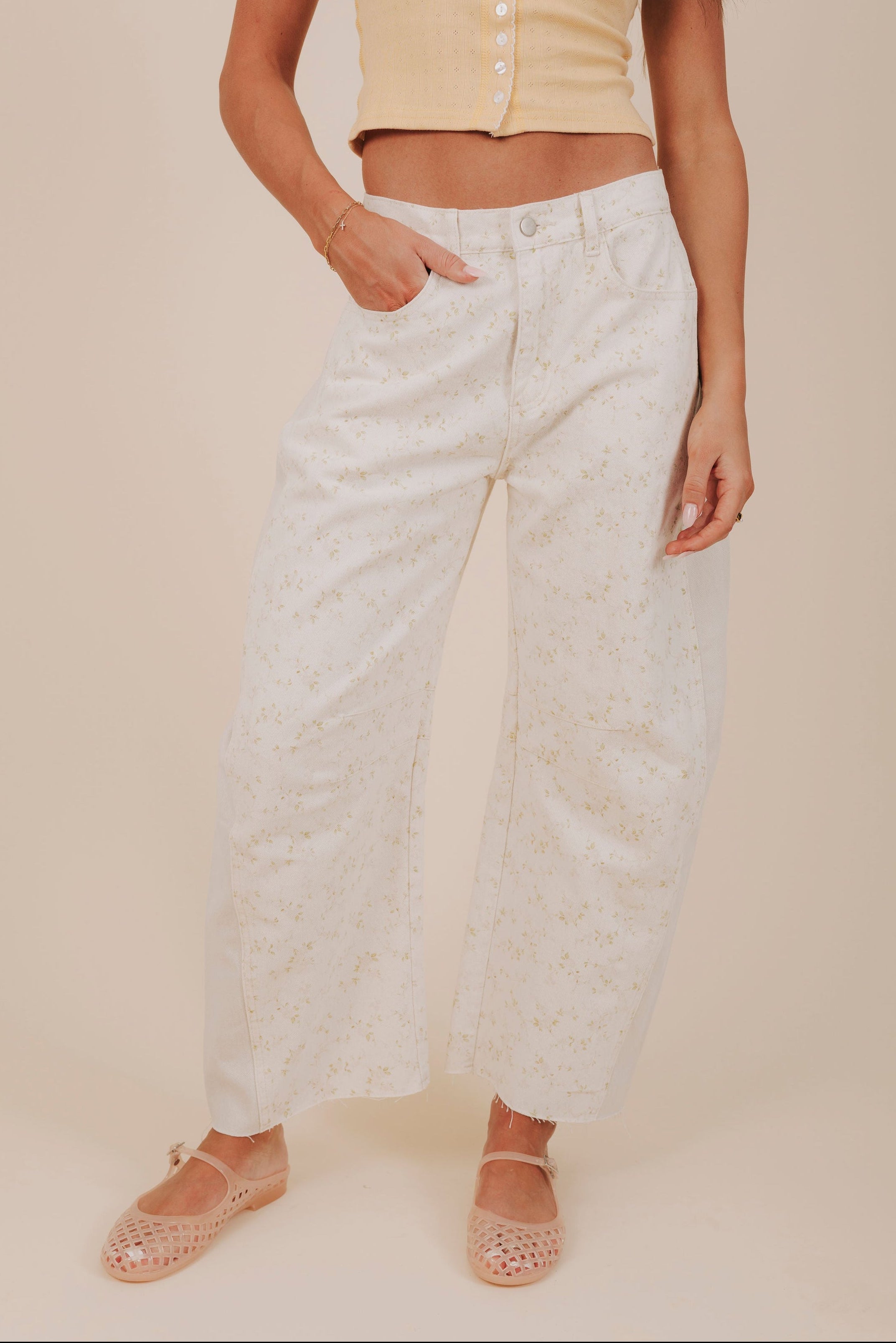 barrel floral contrast high waist denim jean front