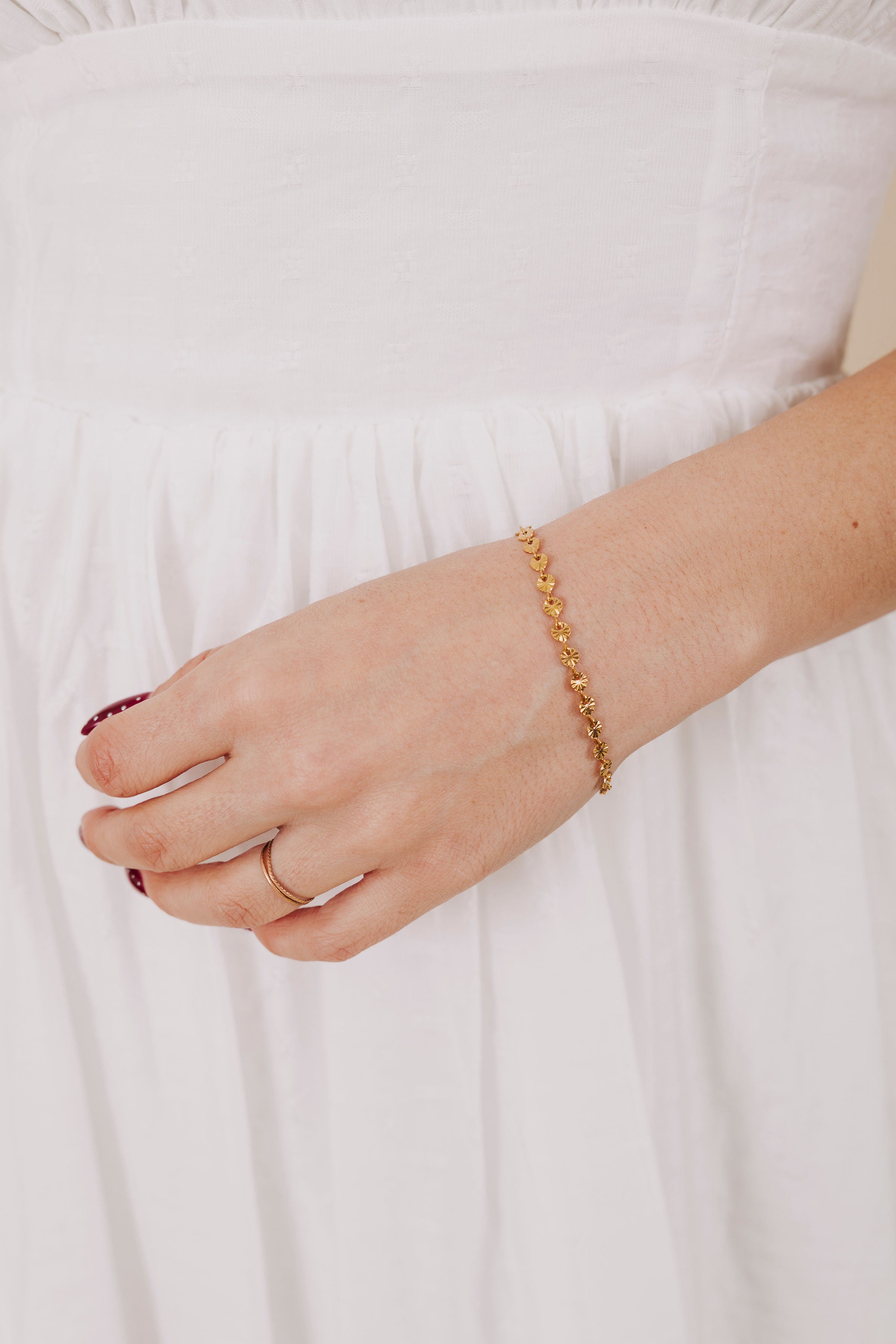 gold textured circle bracelet
