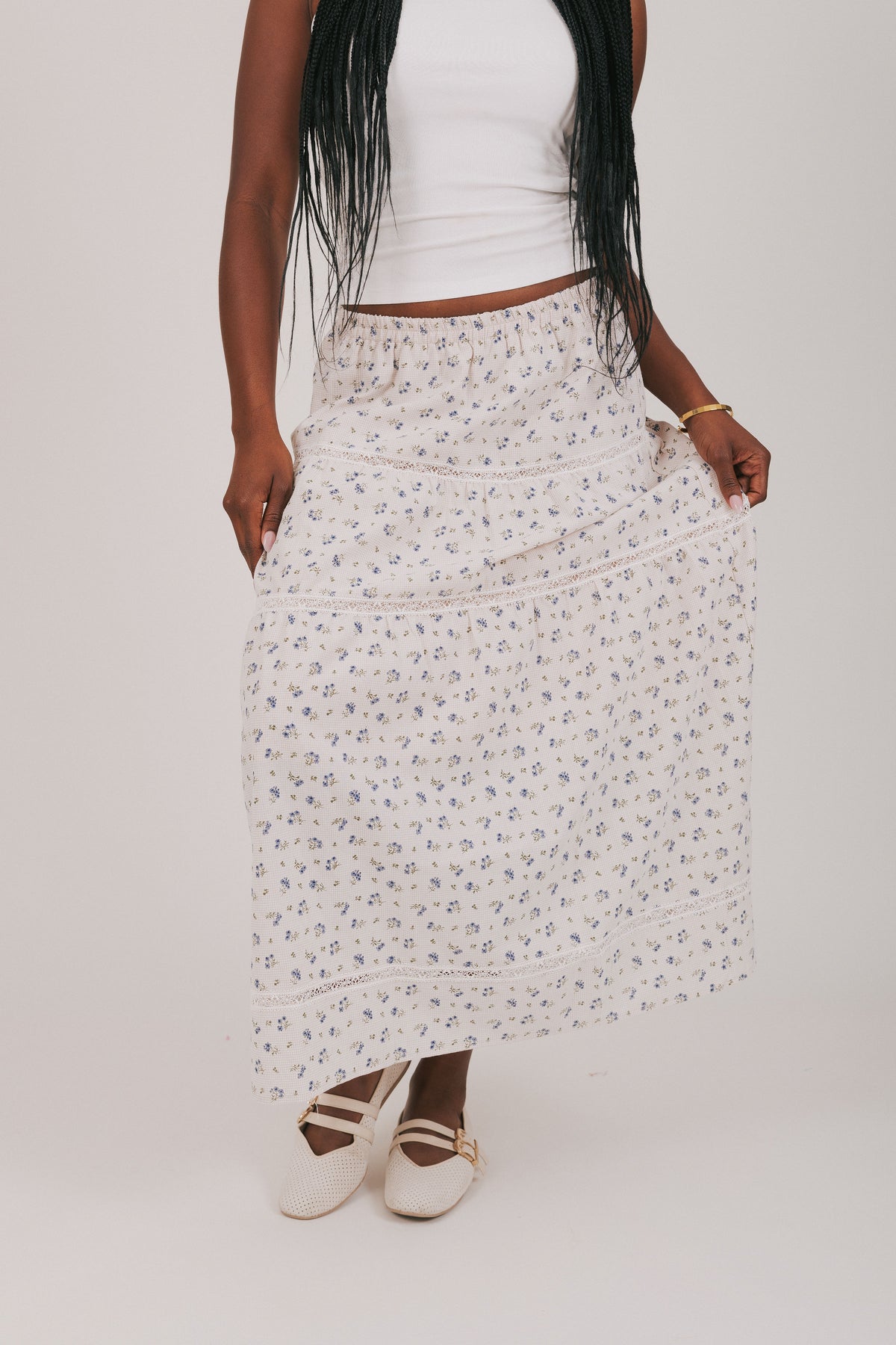 ivory floral tiered skirt with lace detailing front