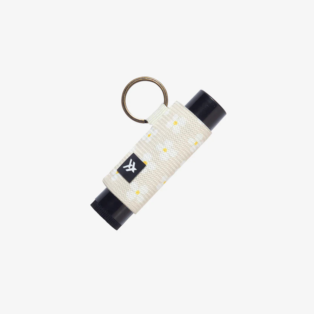 THREAD - Luna Beige Lip Balm Holder