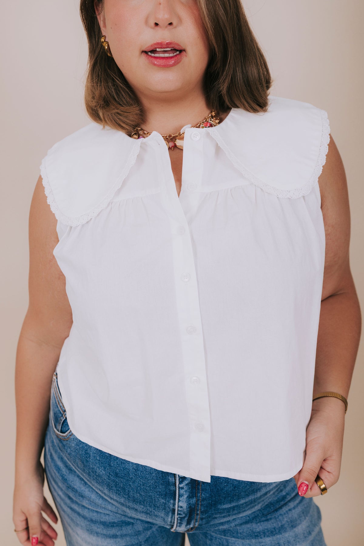 plus size white pan collar button up top detail