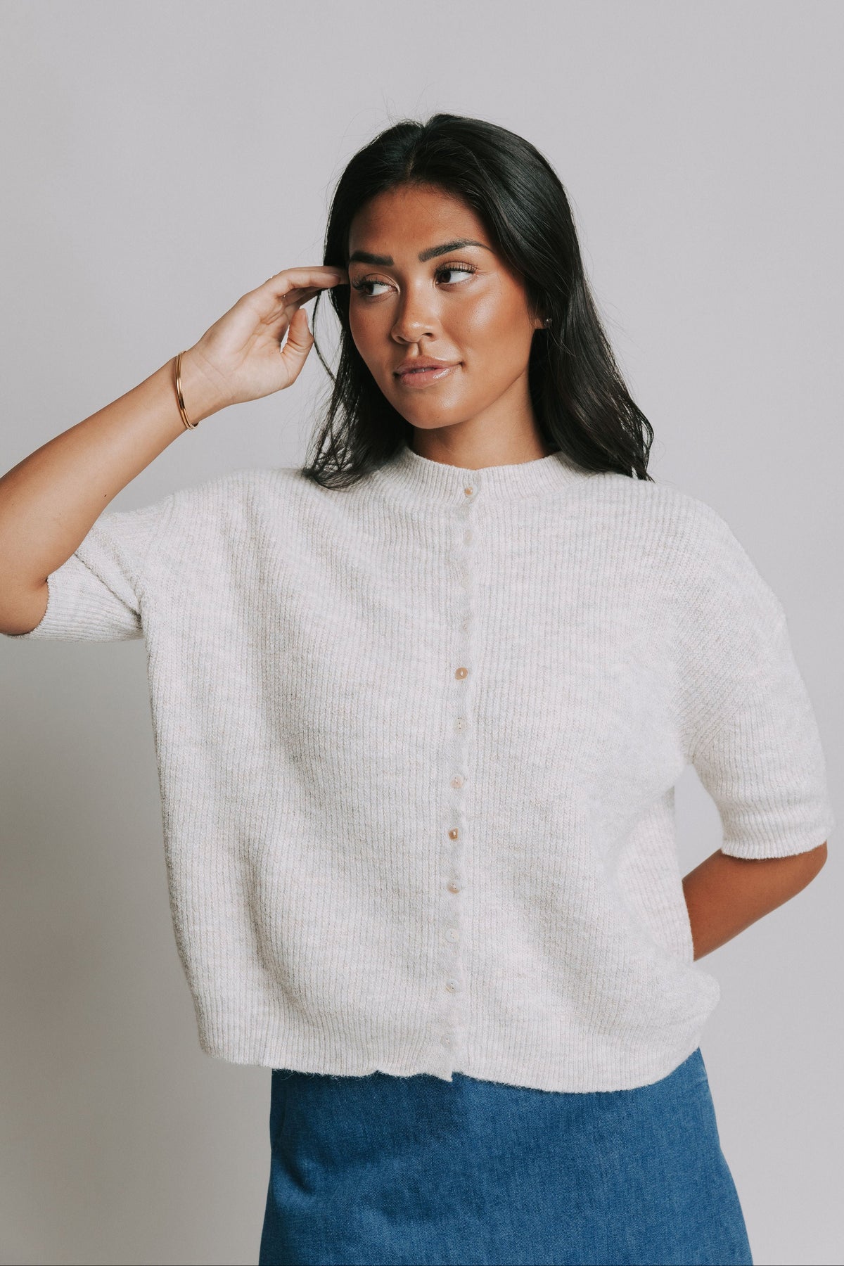 short sleeved ribbed sweater cardigan oatmeal front