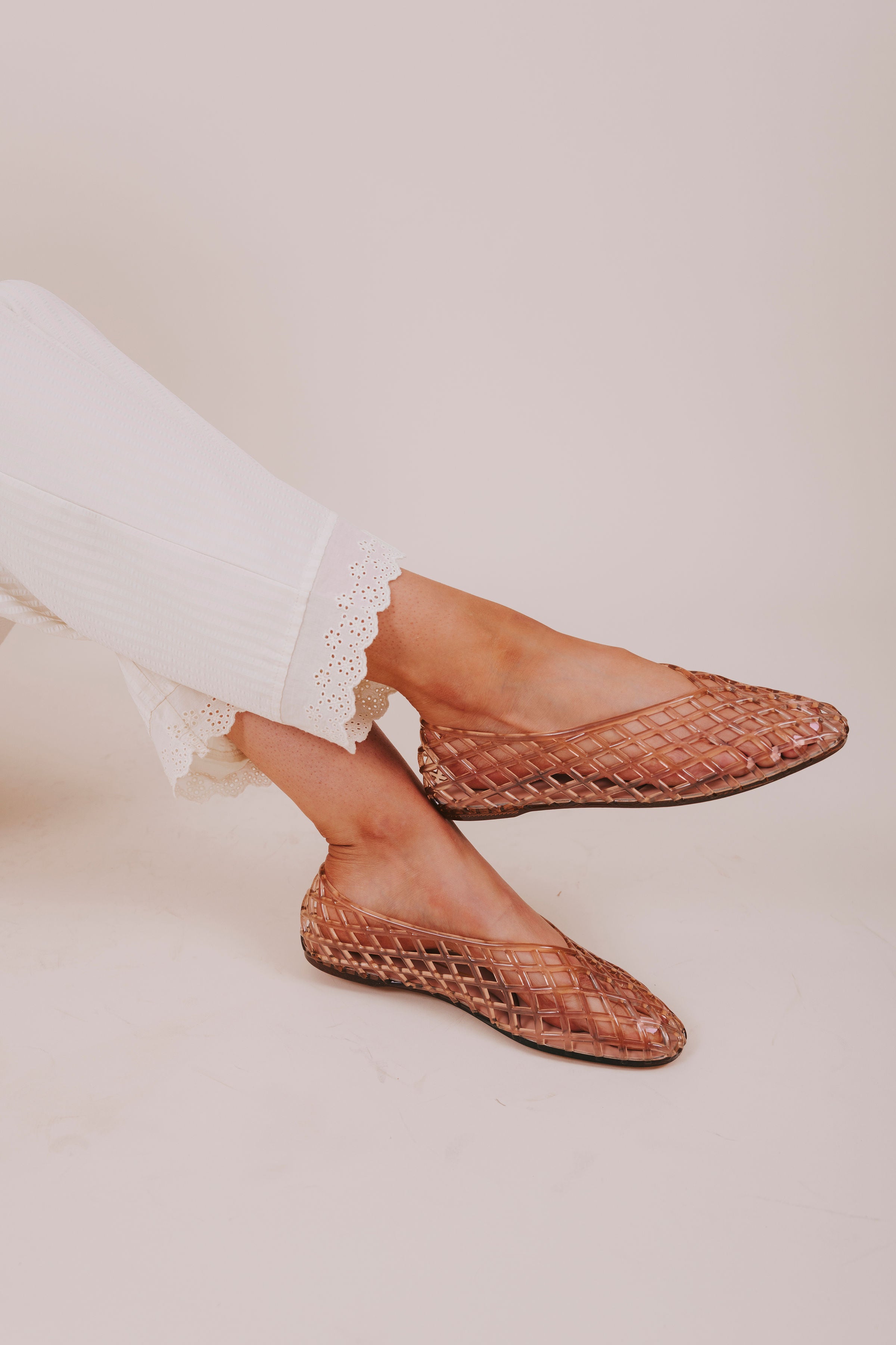 tan crisscross jelly flats