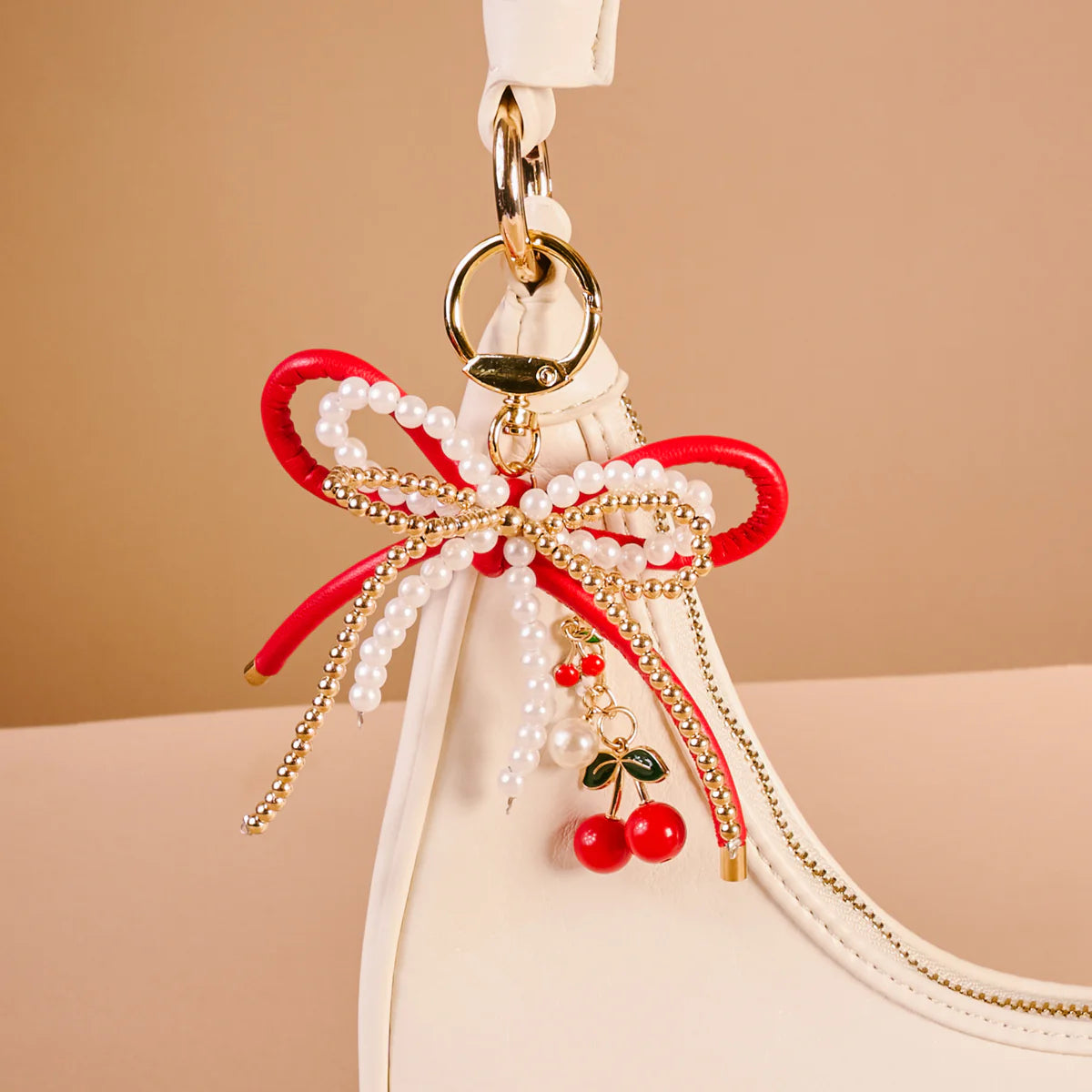 THE DARLING EFFECT - Cherry Bliss Layered Bows Bag Charm