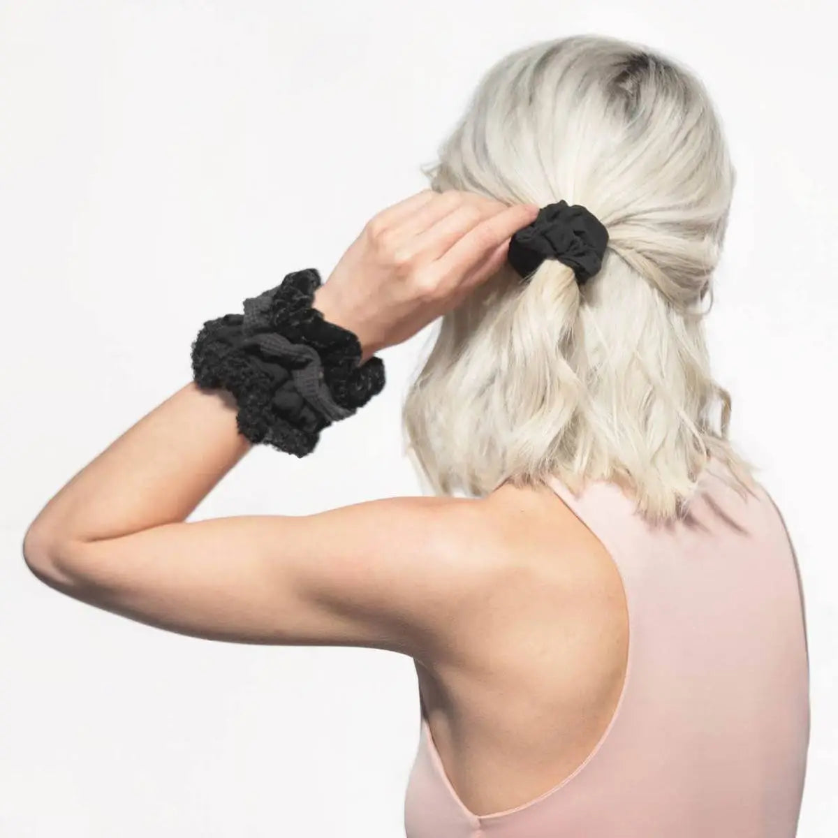 KITSCH - Assorted Textured Scrunchies 5pc