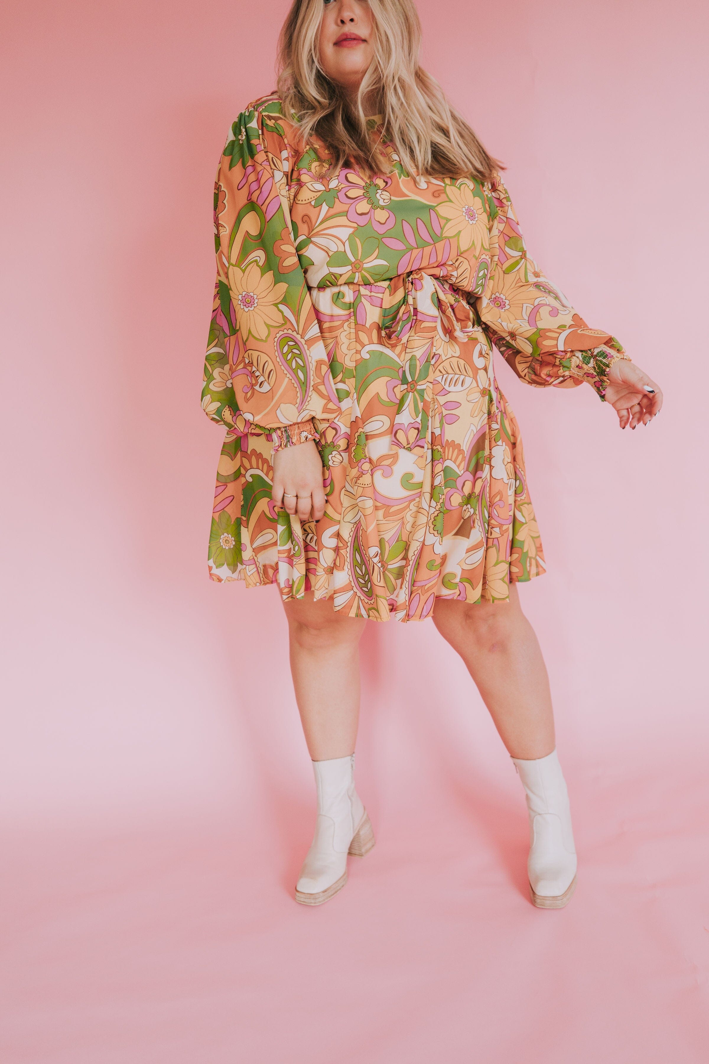 PLUS SIZE - Wake Me Up Dress