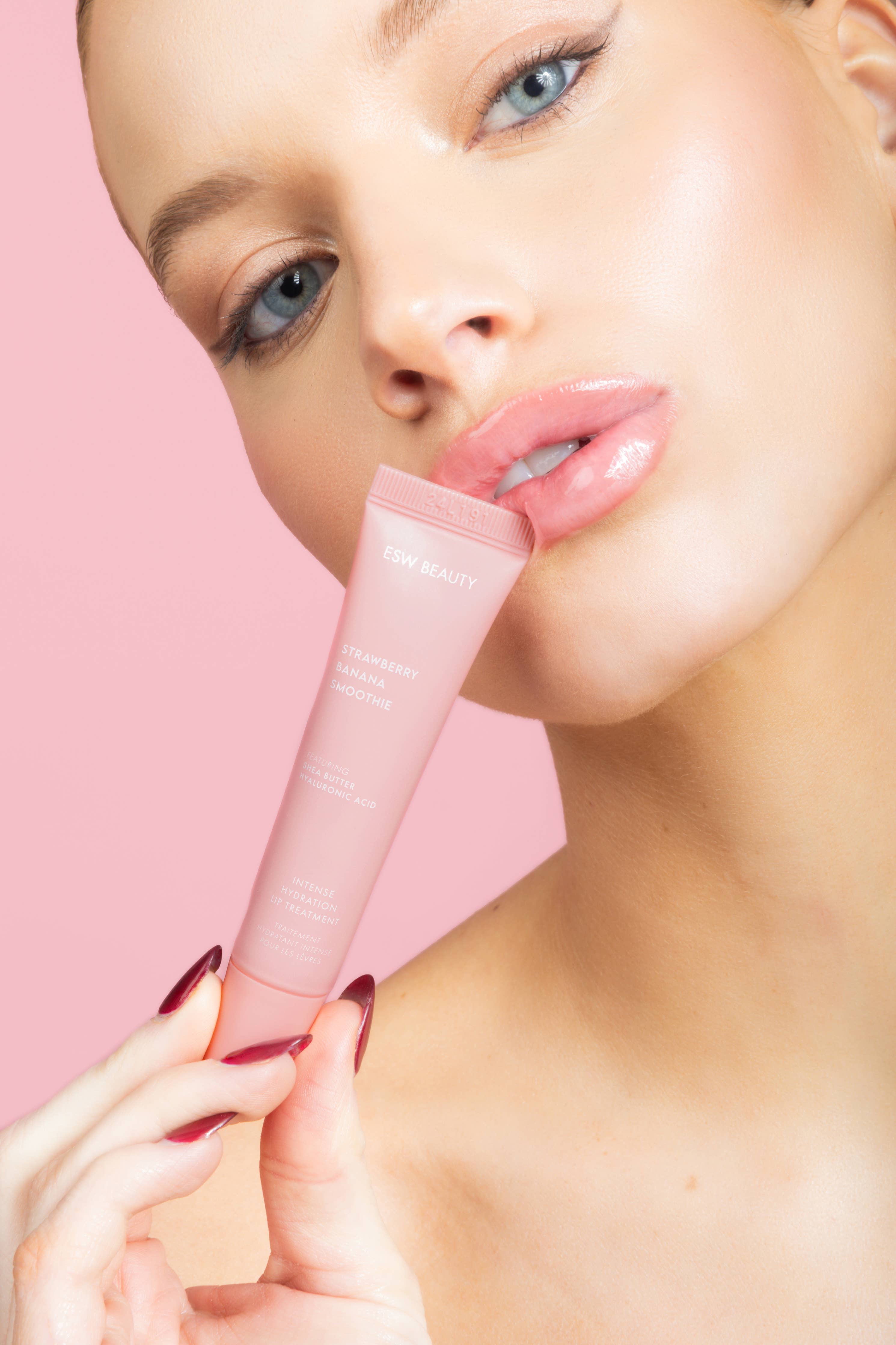 ESW BEAUTY - Strawberry Banana Smoothie Intense Hydration Lip Treatment
