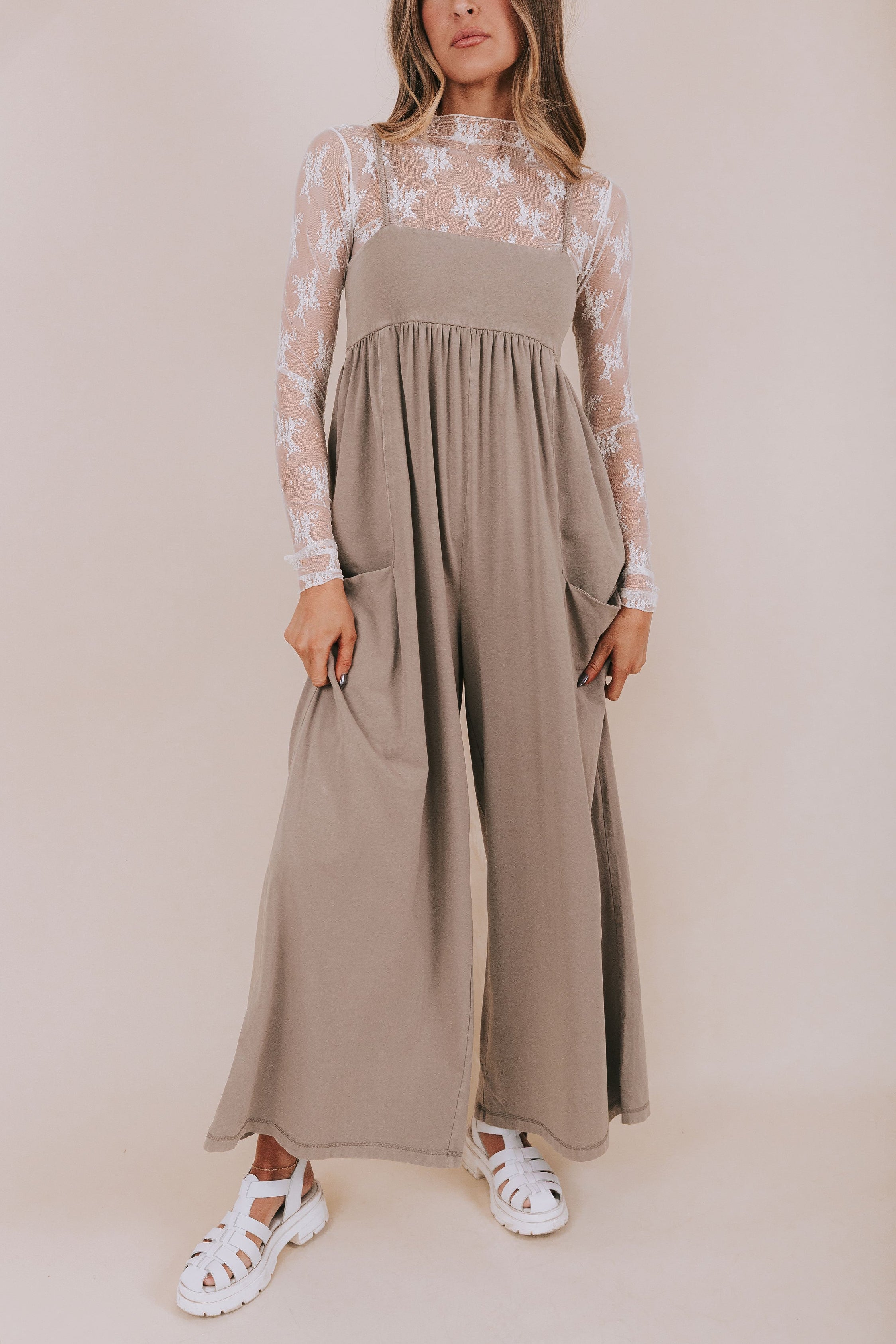 FREE PEOPLE - Hot Shot Strappy Onesie